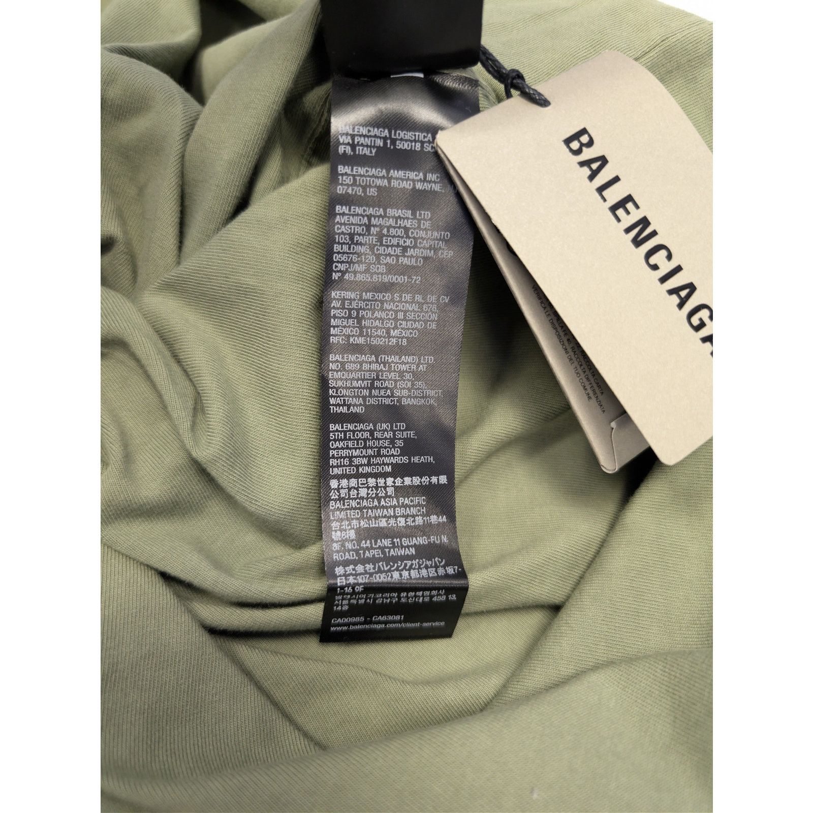 Balenciaga o1rshd1 Contrast Logo Embroidery T-Shirt in Green Size US L / EU 52-54 / 3 - 21 Thumbnail