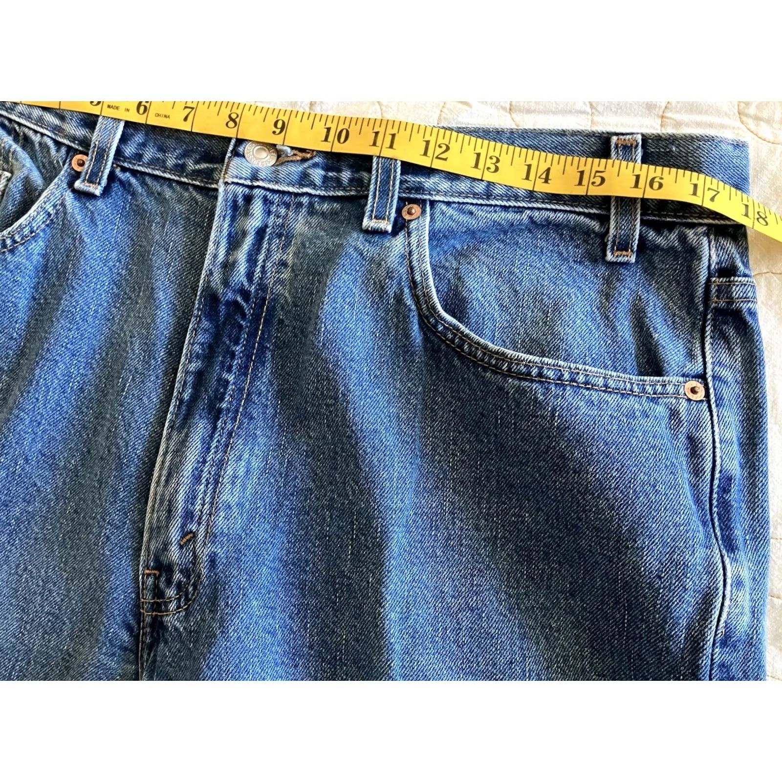 Levi's VINTAGE Levi’s 550 Jeans Relaxed Fit Medium Wash Jeans 36 Men Size US 36 / EU 52 - 8 Thumbnail