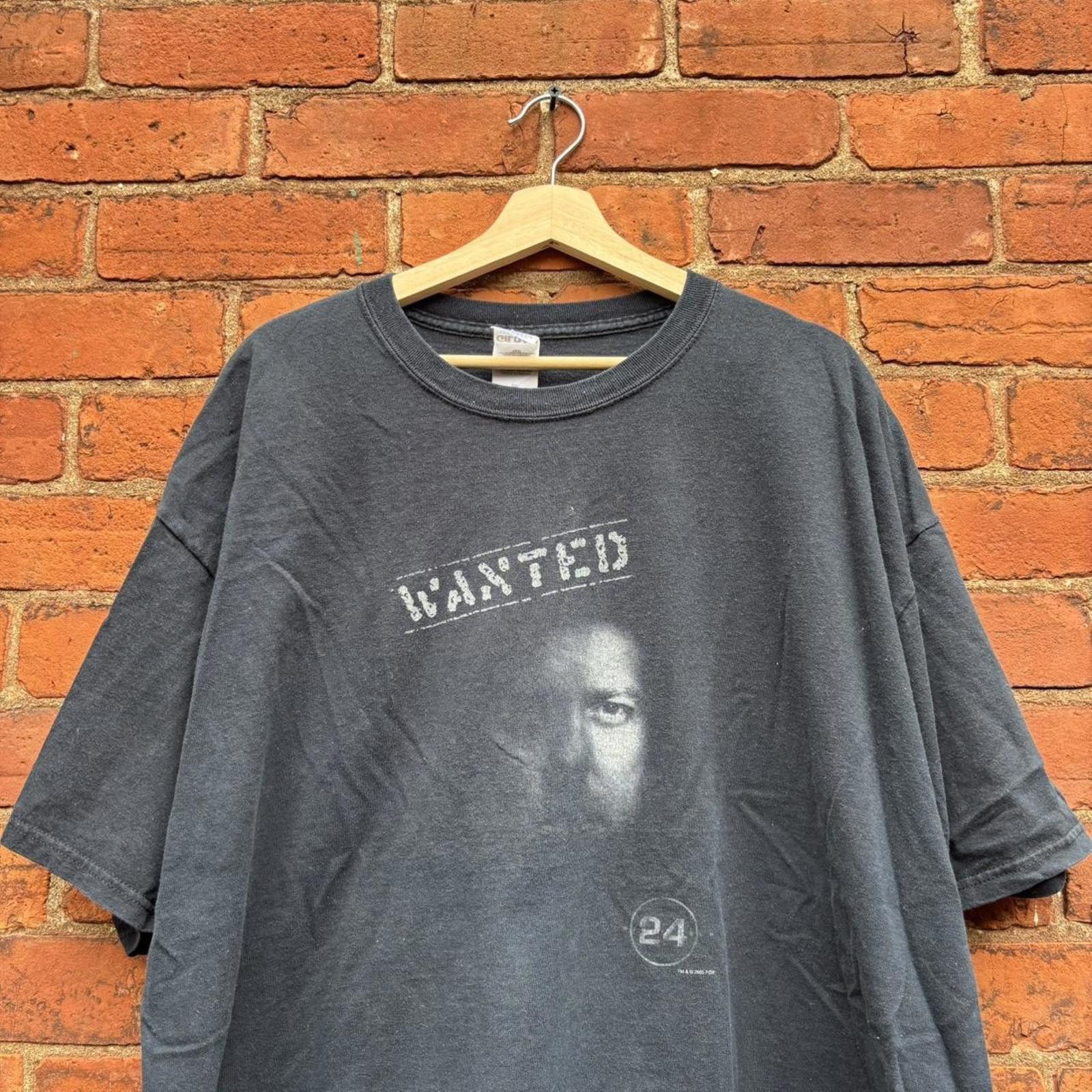 Gildan vintage wanted 24 jack bauer t shirt 2005 XXL Size US XXL / EU 58 / 5 - 2 Thumbnail