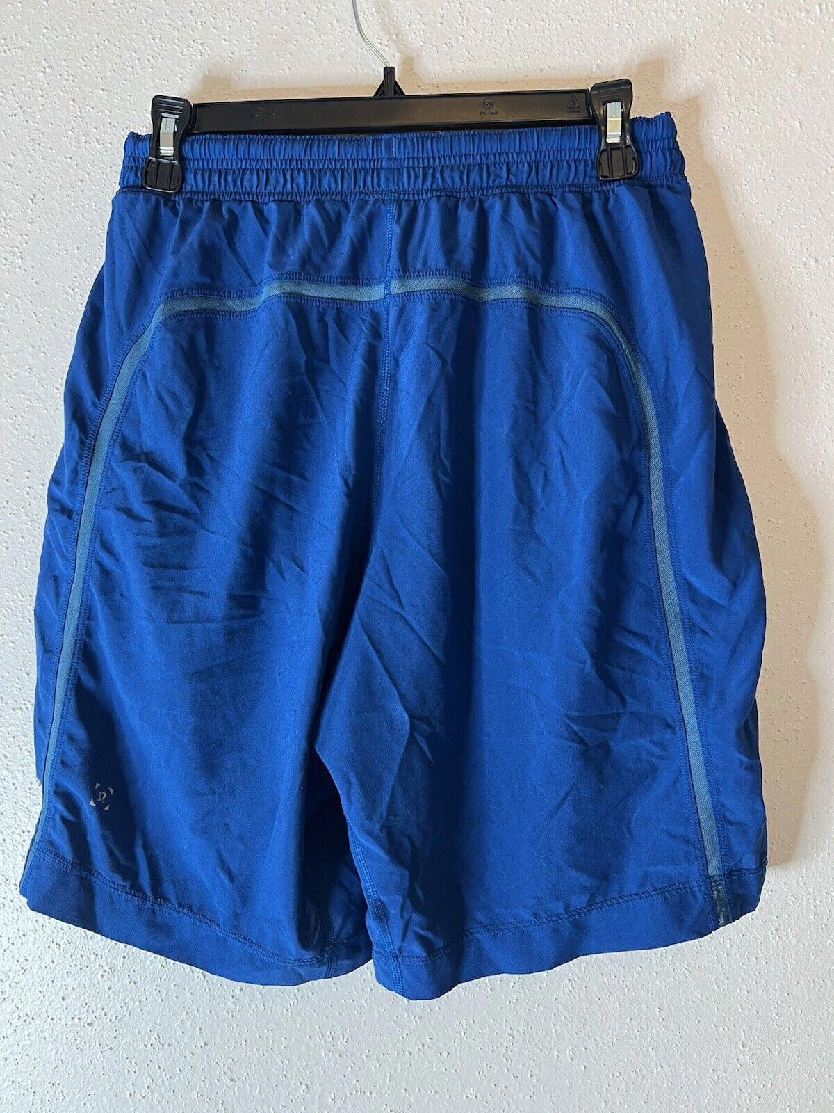 Designer Lululemon Men’s Athletic Shorts Blue Size Small Size US 30 / EU 46 - 2 Thumbnail
