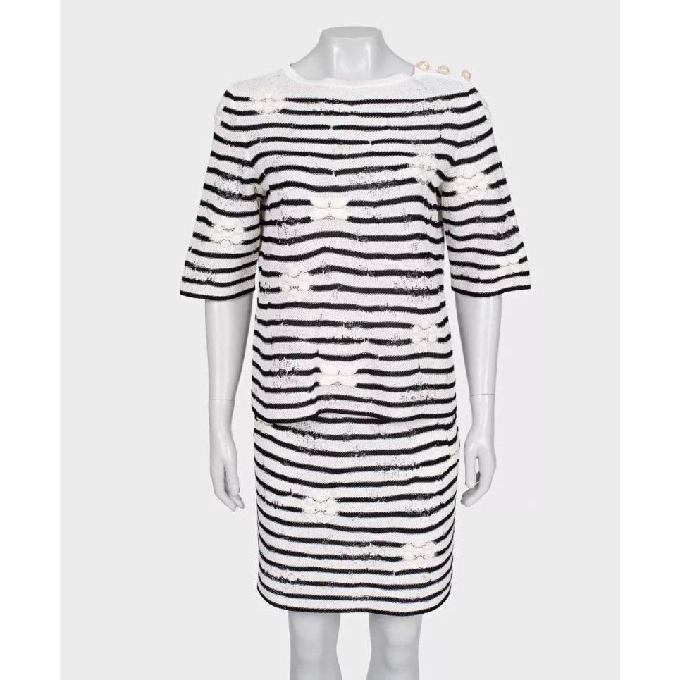 Chanel Chanel Black & White Striped Embroidered Suit Sz.36 Size XS / US 0-2 / IT 36-38 - 1 Thumbnail