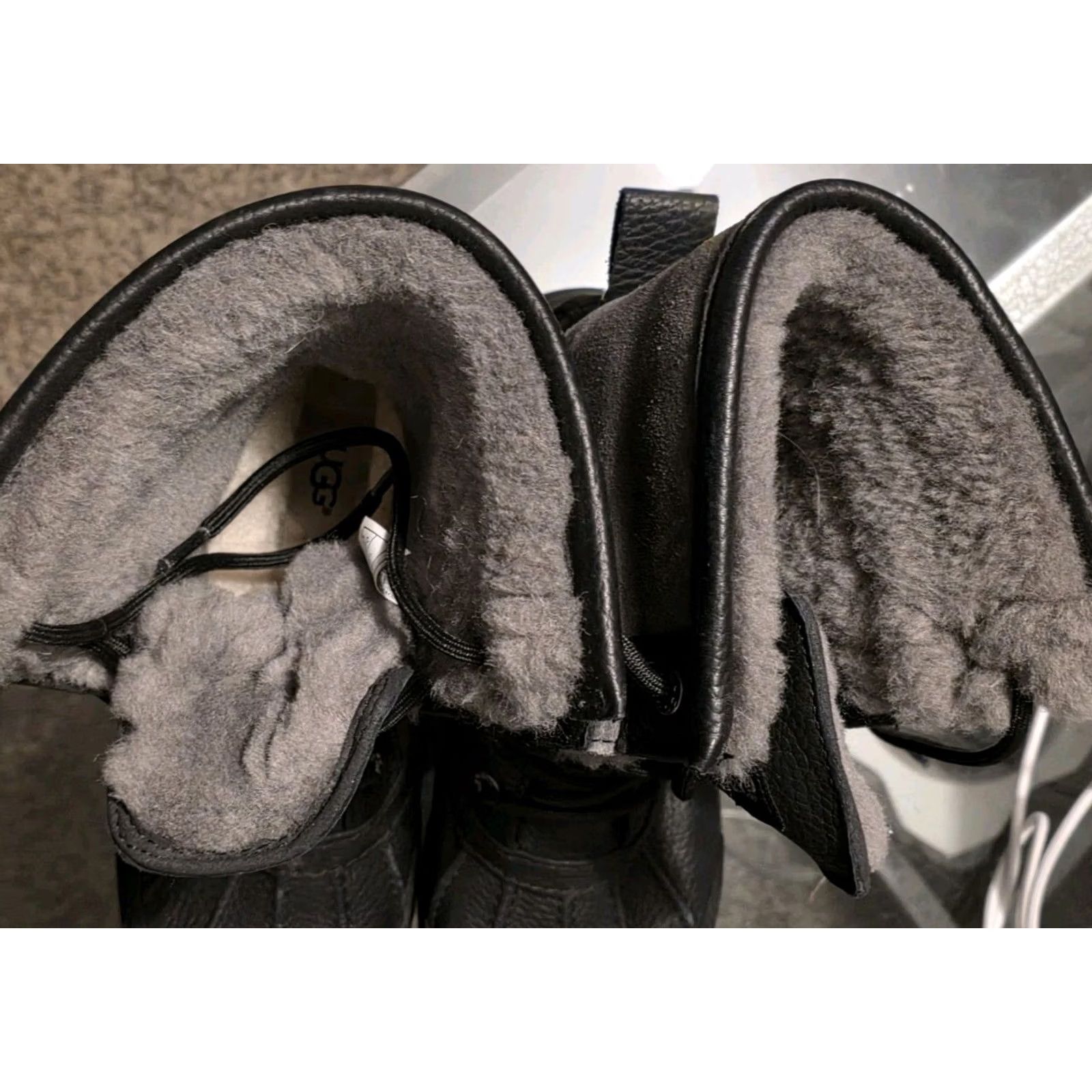 Ugg UGG Adirondack III Winter Snow Boots Women 8.5 Black Leather Sheepskin Fur Lined Boots Size US 9 / IT 39 - 4 Thumbnail