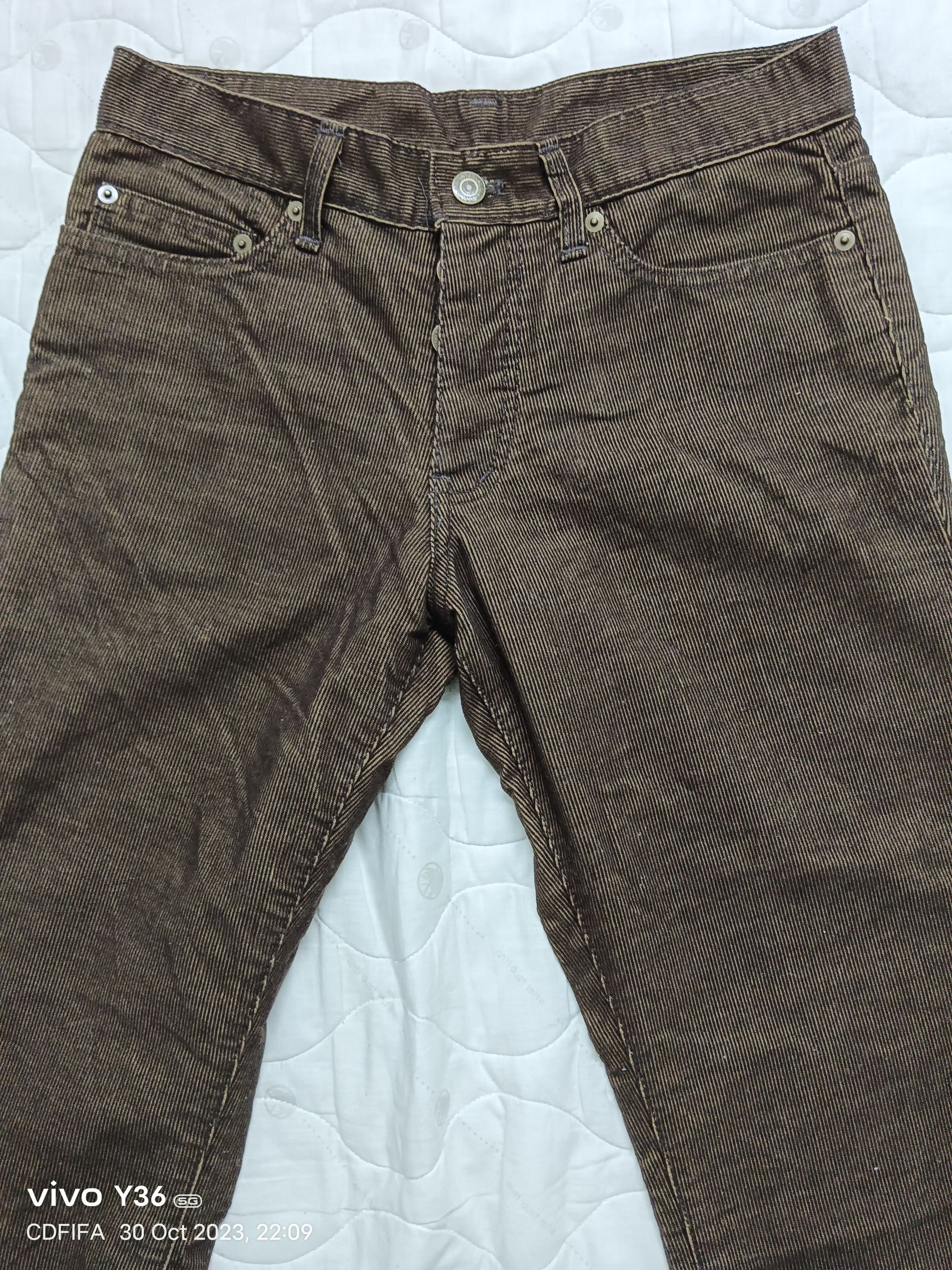 Tornado Mart Rare!!🇯🇵Tornado Mart Minimalist Flare Corduroy Jeans Size US 28 / EU 44 - 9 Thumbnail