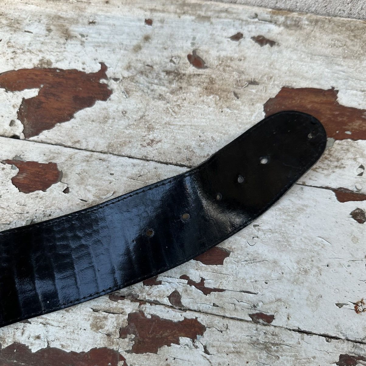 20471120 Vintage Women’s Fang Leather Belt Grunge Hype Trend Size ONE SIZE - 4 Thumbnail