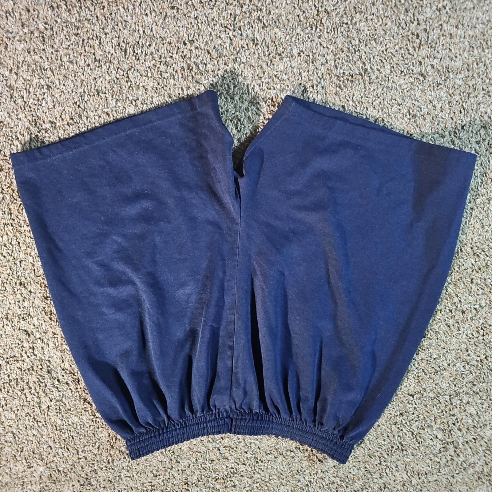 Old Navy Navy Bootcamp Shorts Size US 32 / EU 48 - 5 Thumbnail