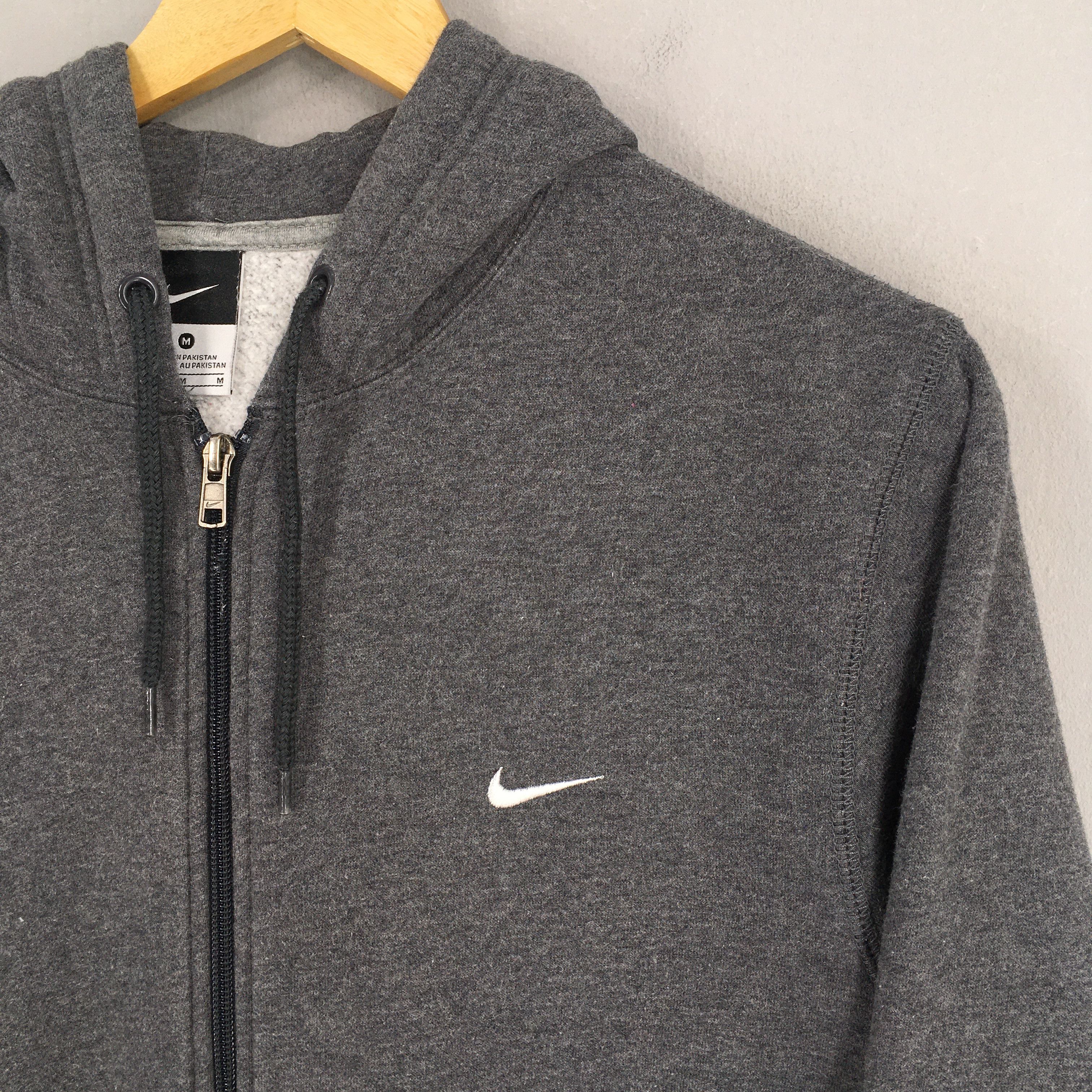 Nike × Nike ACG × Vintage Vintage Y2K Nike Swoosh Gray Zipper Hoodies Medium Size US M / EU 48-50 / 2 - 3 Thumbnail