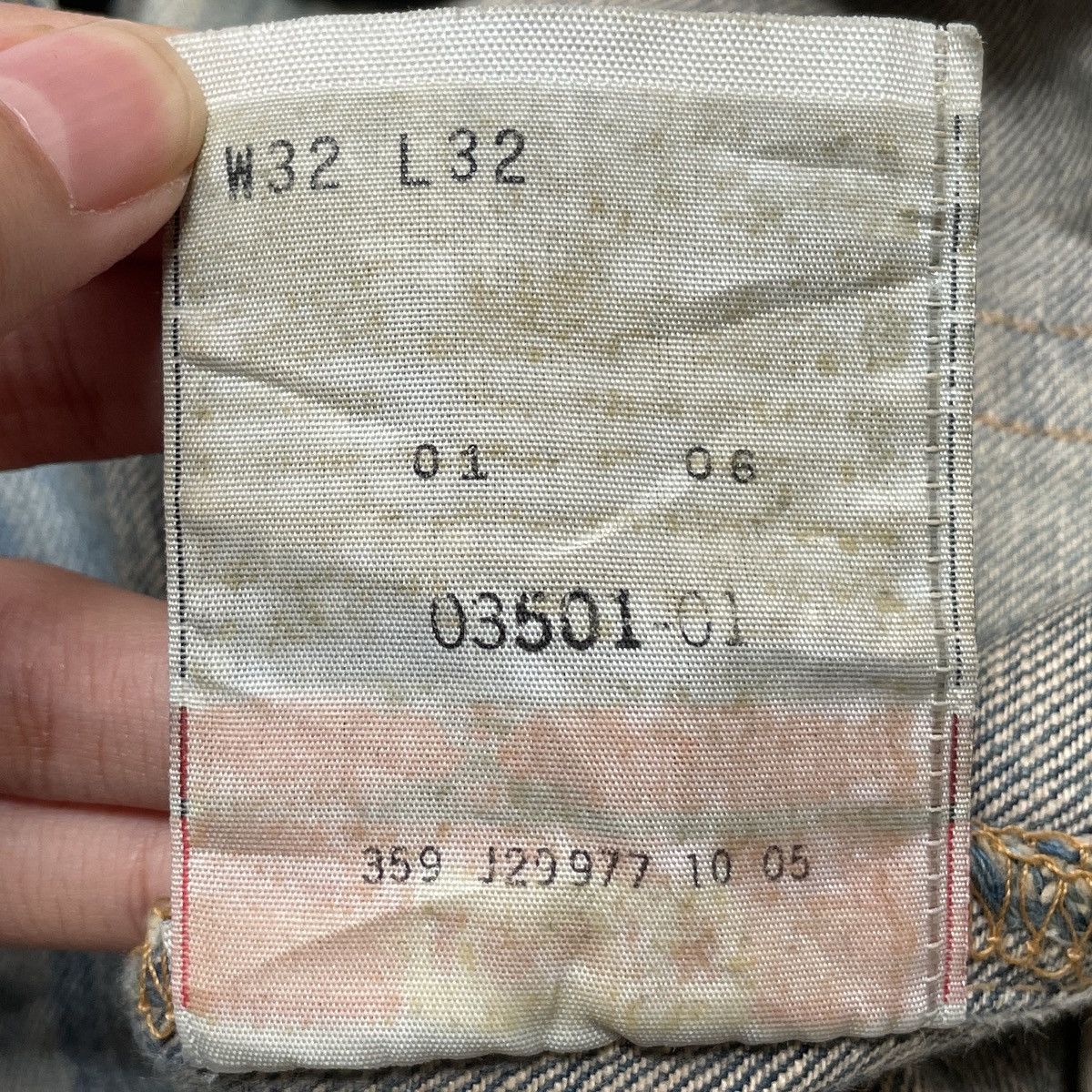 Levi's × Vintage Vintage Levis 501 Made In Usa Jeans 1990s Size US 32 / EU 48 - 13 Thumbnail