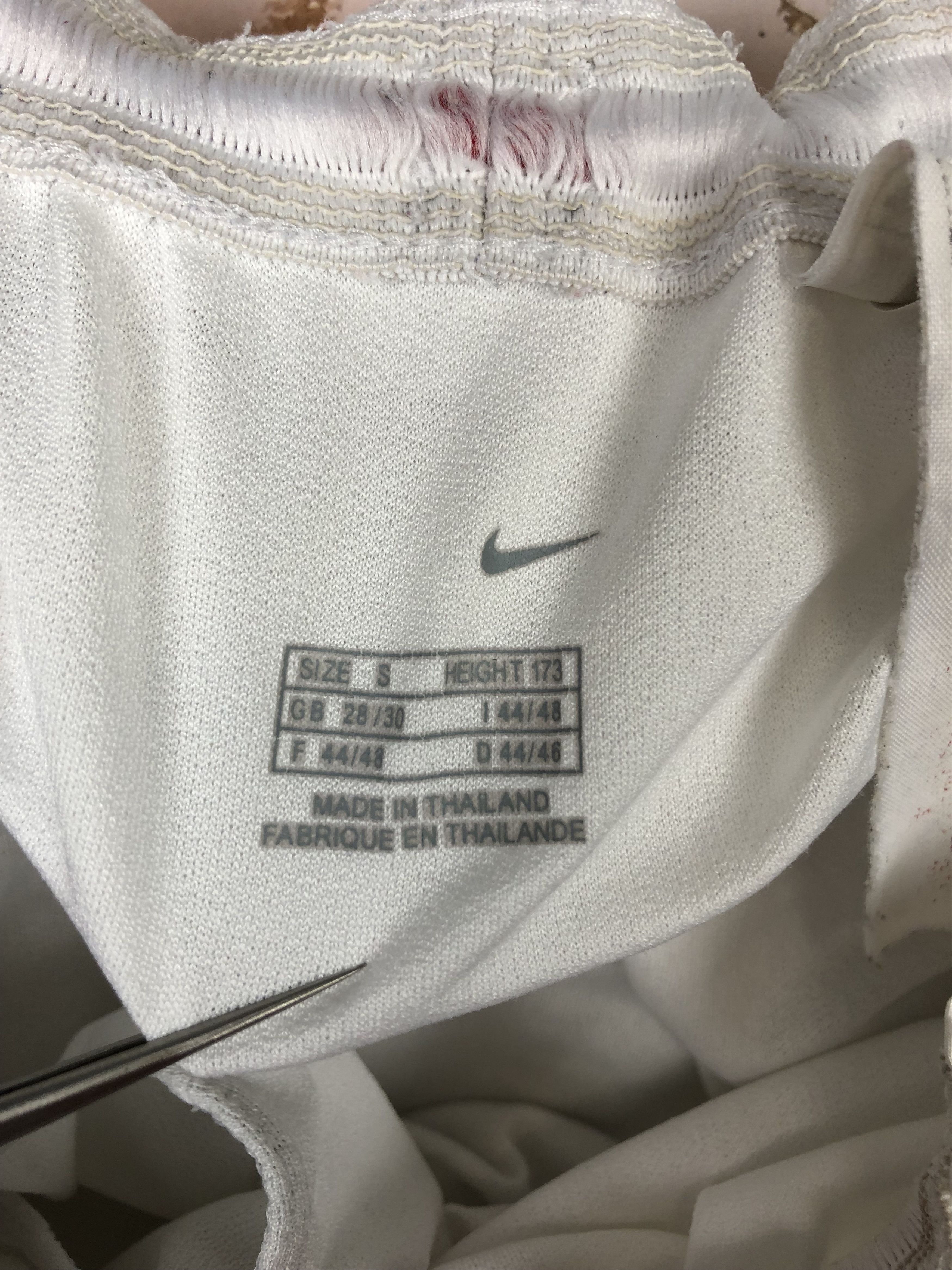 Nike Vintage Nike Arsenal Football Shorts Soccer Track Mens S Size US 30 / EU 46 - 8 Thumbnail