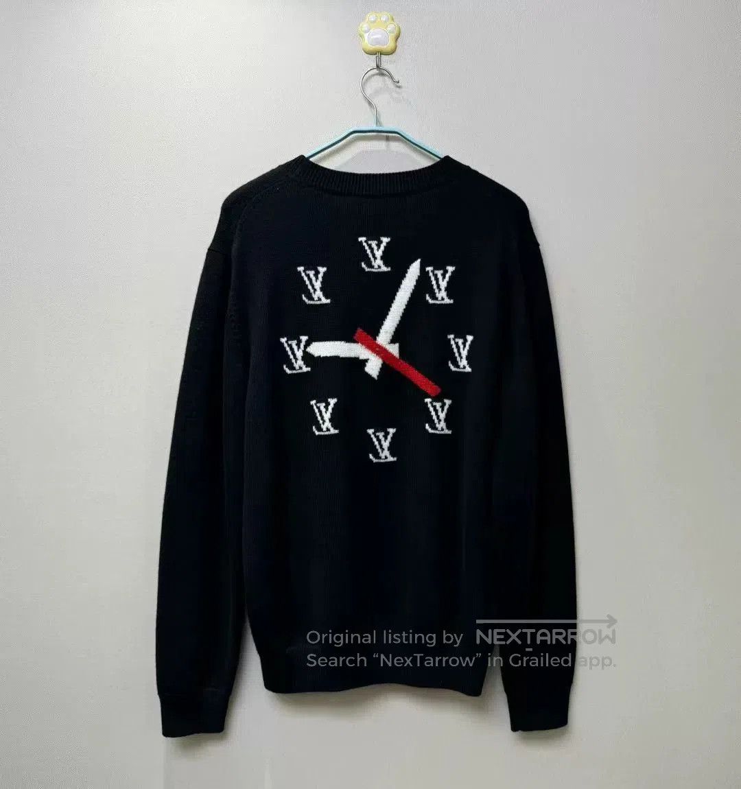 Louis Vuitton louis vuitton black clock logo sweater. Size US L / EU 52-54 / 3 - 4 Thumbnail
