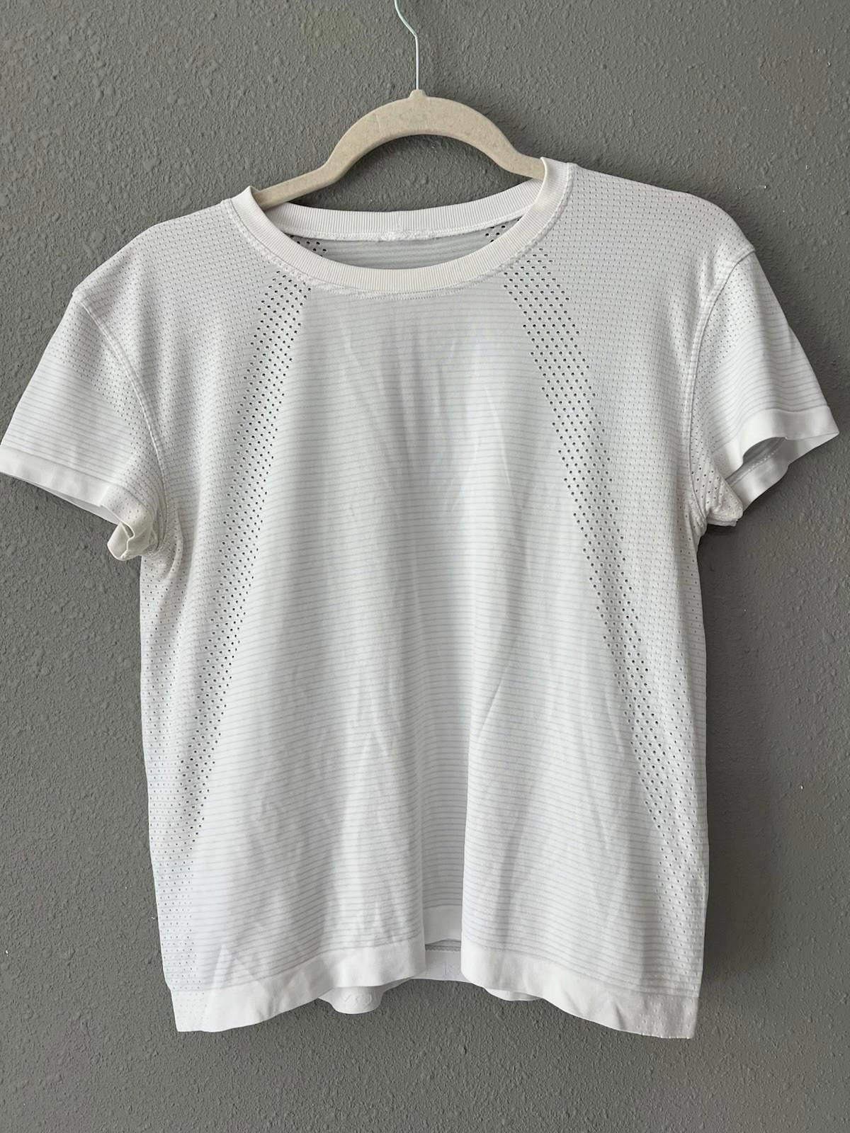 Designer LULULEMON SWIFTLY TECH SHORT SLEEVE SHIRT White/White Size 8 Size M / US 6-8 / IT 42-44 - 2 Thumbnail