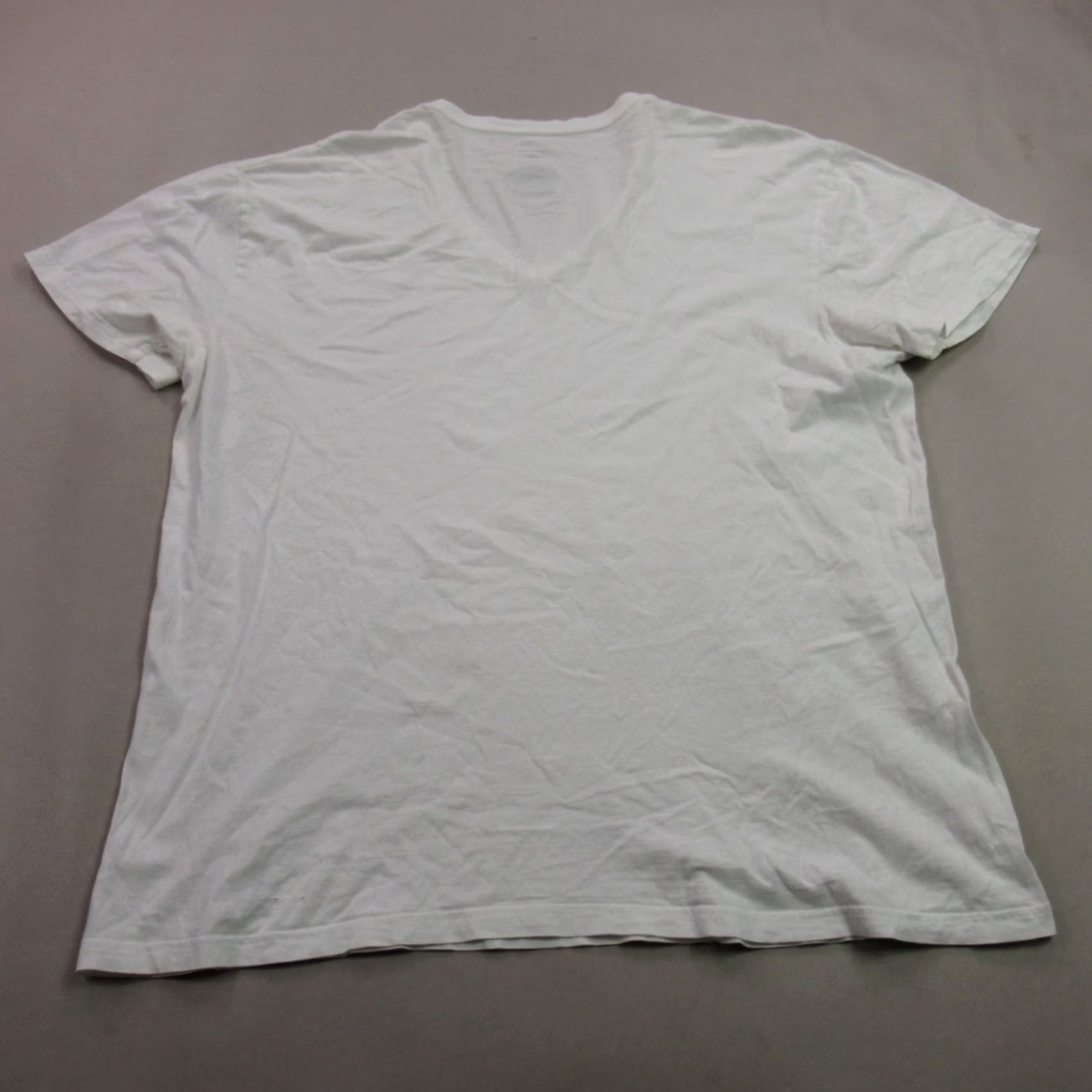 Polo Ralph Lauren Polo Ralph Lauren Shirt Mens Large Short Sleeve V Neck White Classic Fit Casual Size US L / EU 52-54 / 3 - 5 Thumbnail