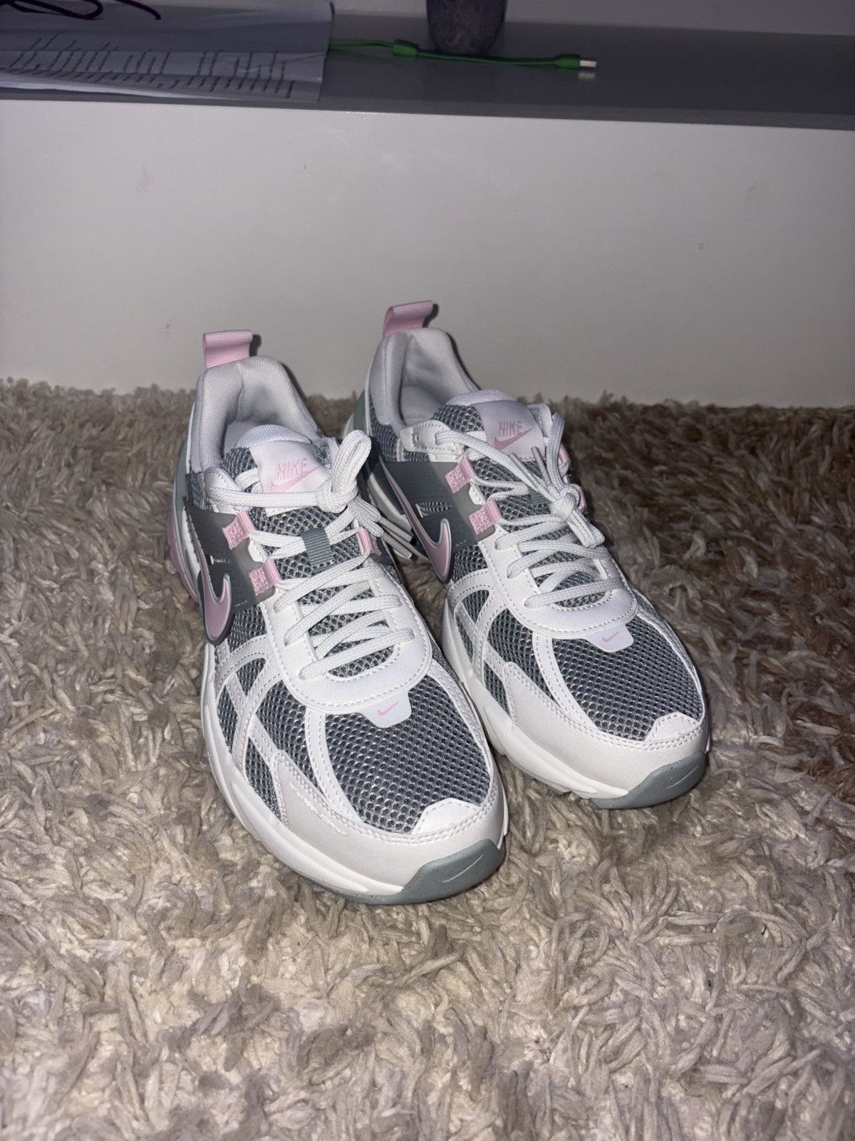 Nike Nike v2k runs Size US 9 / EU 42 - 1 Thumbnail