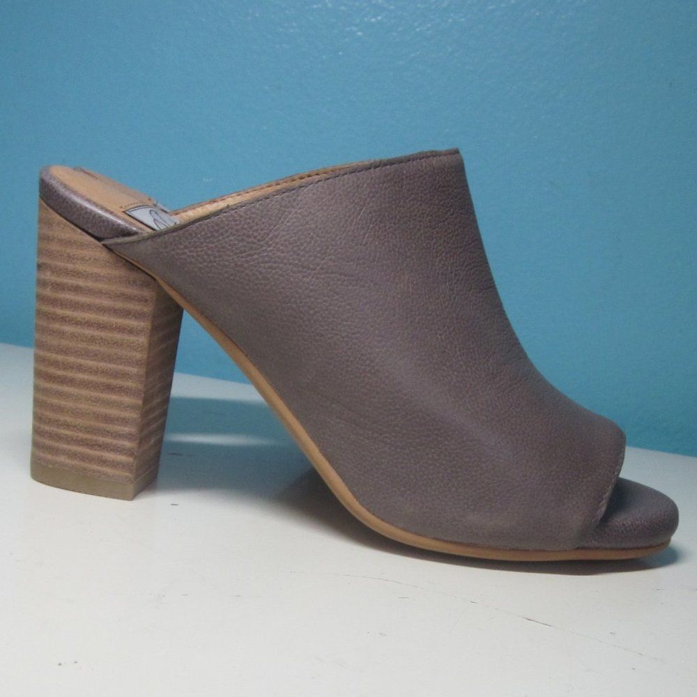 Jeffrey Campbell Vintage by Jeffery Campbell Leather Slides Size 7 Size US 7 / IT 37 - 7 Thumbnail