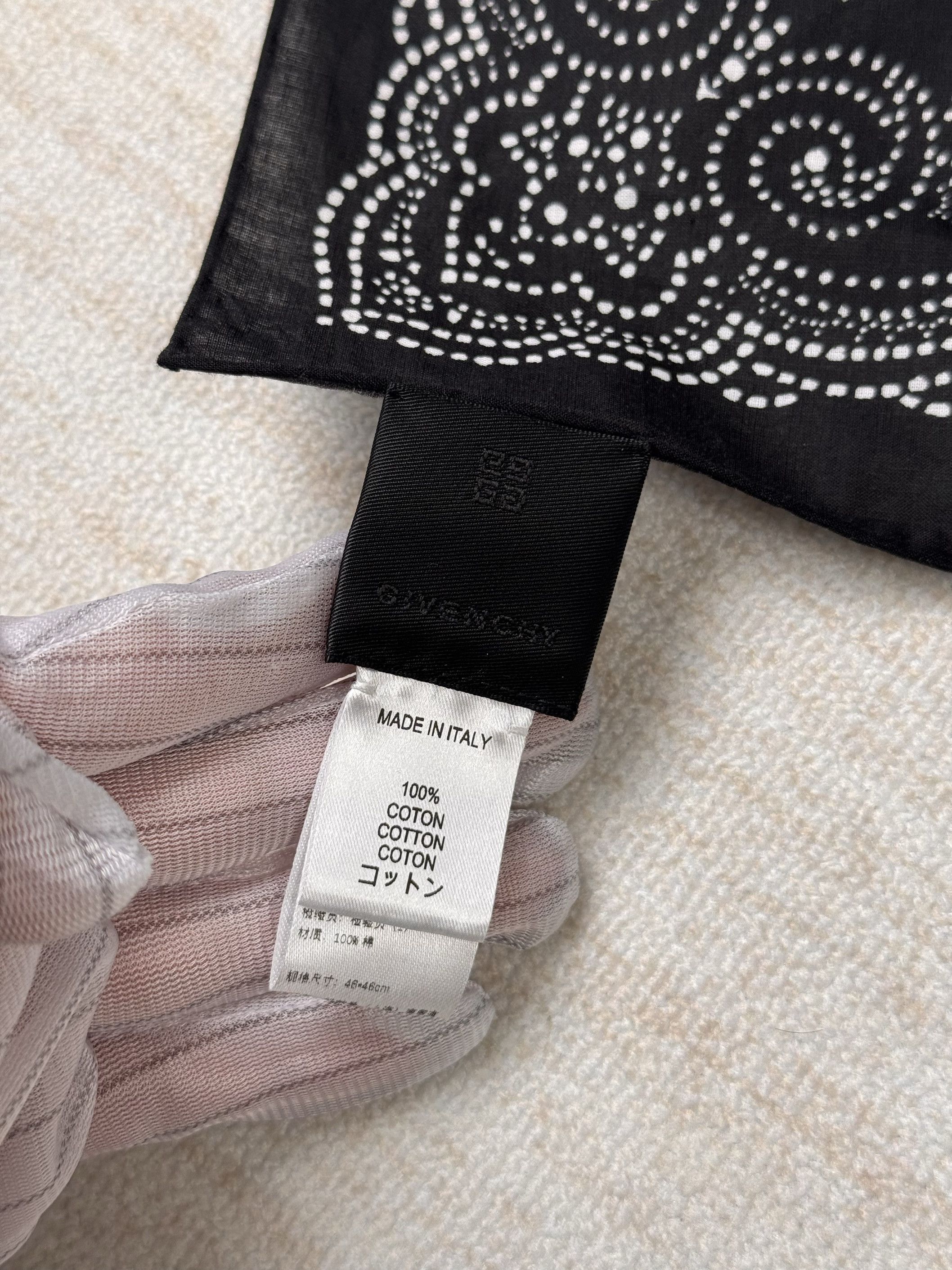 Givenchy UNWORN* GIVENCHY Printed Cotton Bandana In Black Size ONE SIZE - 6 Thumbnail