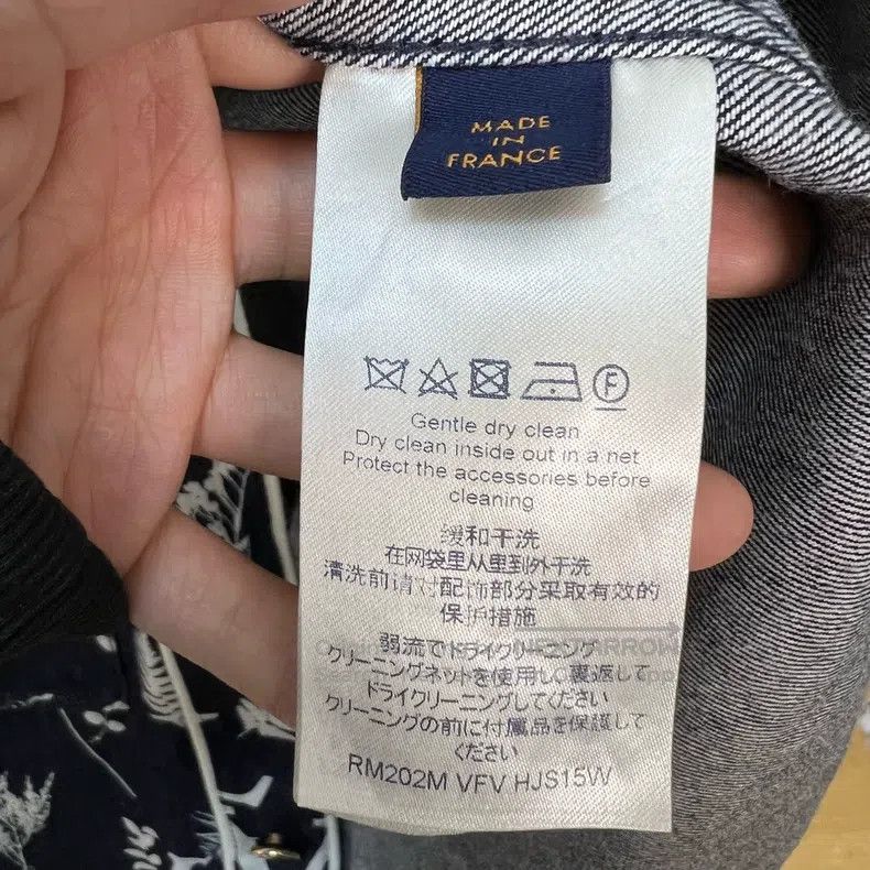 Louis Vuitton Louis Vuitton Full-printed wheat-ear printed Jean baseball Size US M / EU 48-50 / 2 - 4 Thumbnail