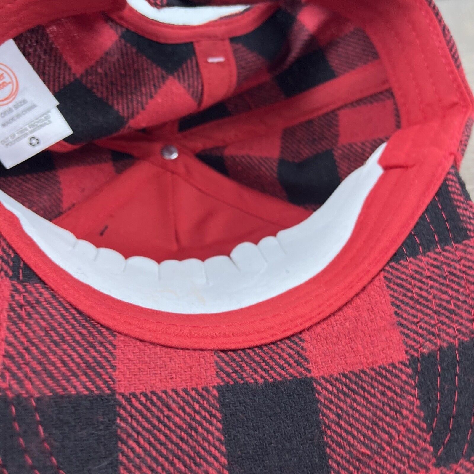 Other Star Hat Stars Hat Red Cap Adjustable Hat Red Adult Fit Hat Size ONE SIZE - 13 Thumbnail