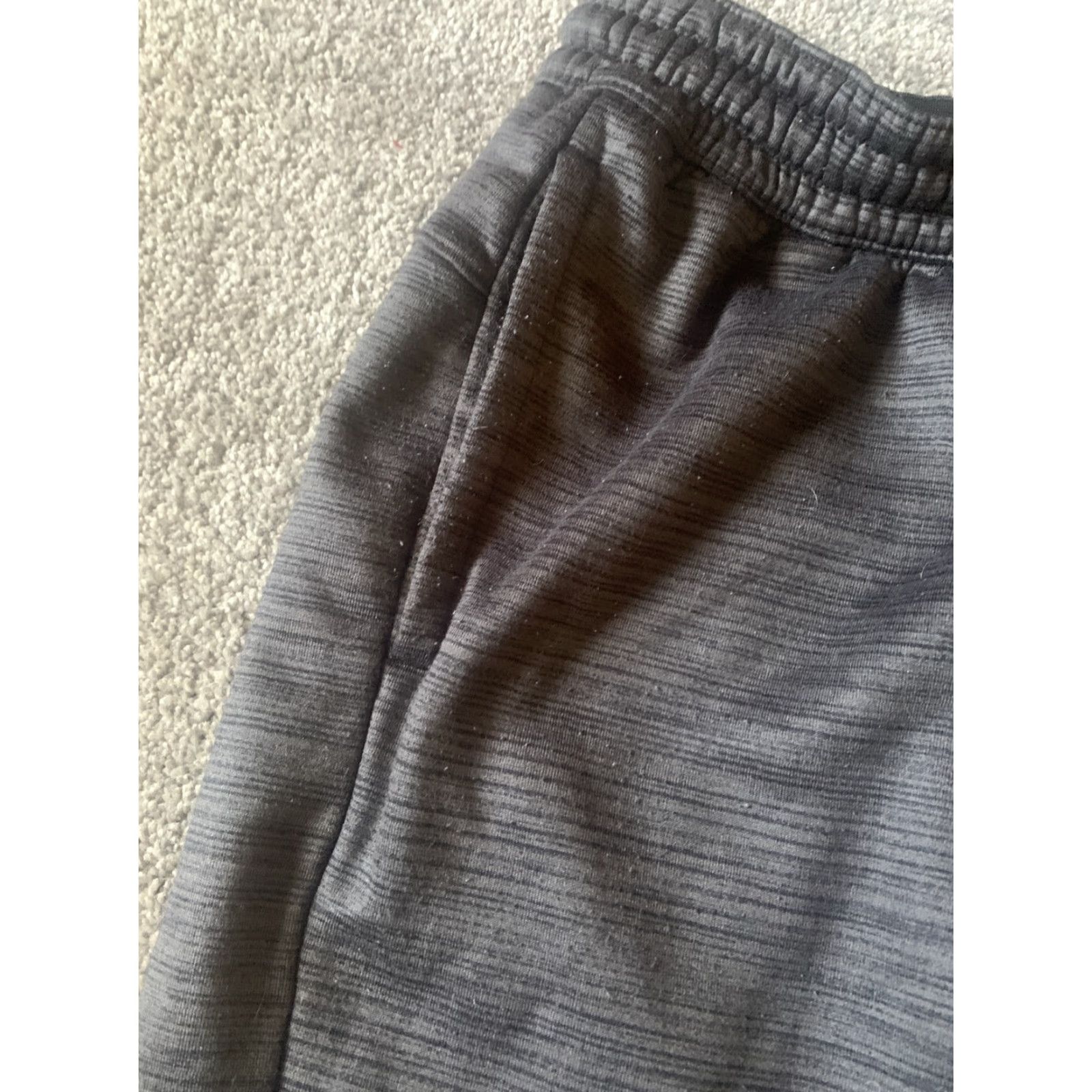 Spalding Spalding L Mens Joggers Drawstring Athleisure Sweatpants Gray Moisture Wicking Pockets Zip Pocket Adjustable Waist Athletic Stretch Size US 33 - 4 Thumbnail