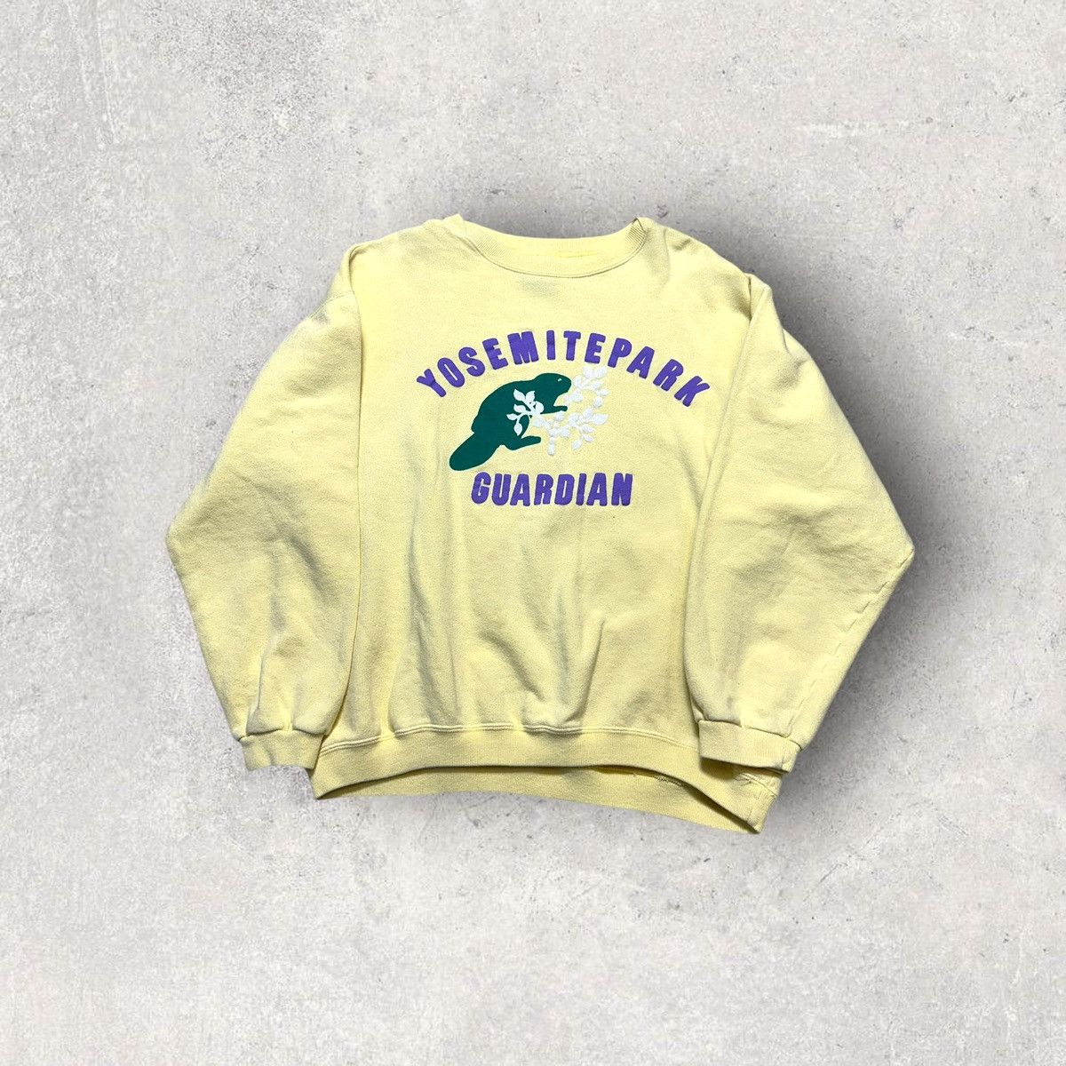 Vintage Vintage Benetton sweatshirt Size US L / EU 52-54 / 3 - 1 Thumbnail
