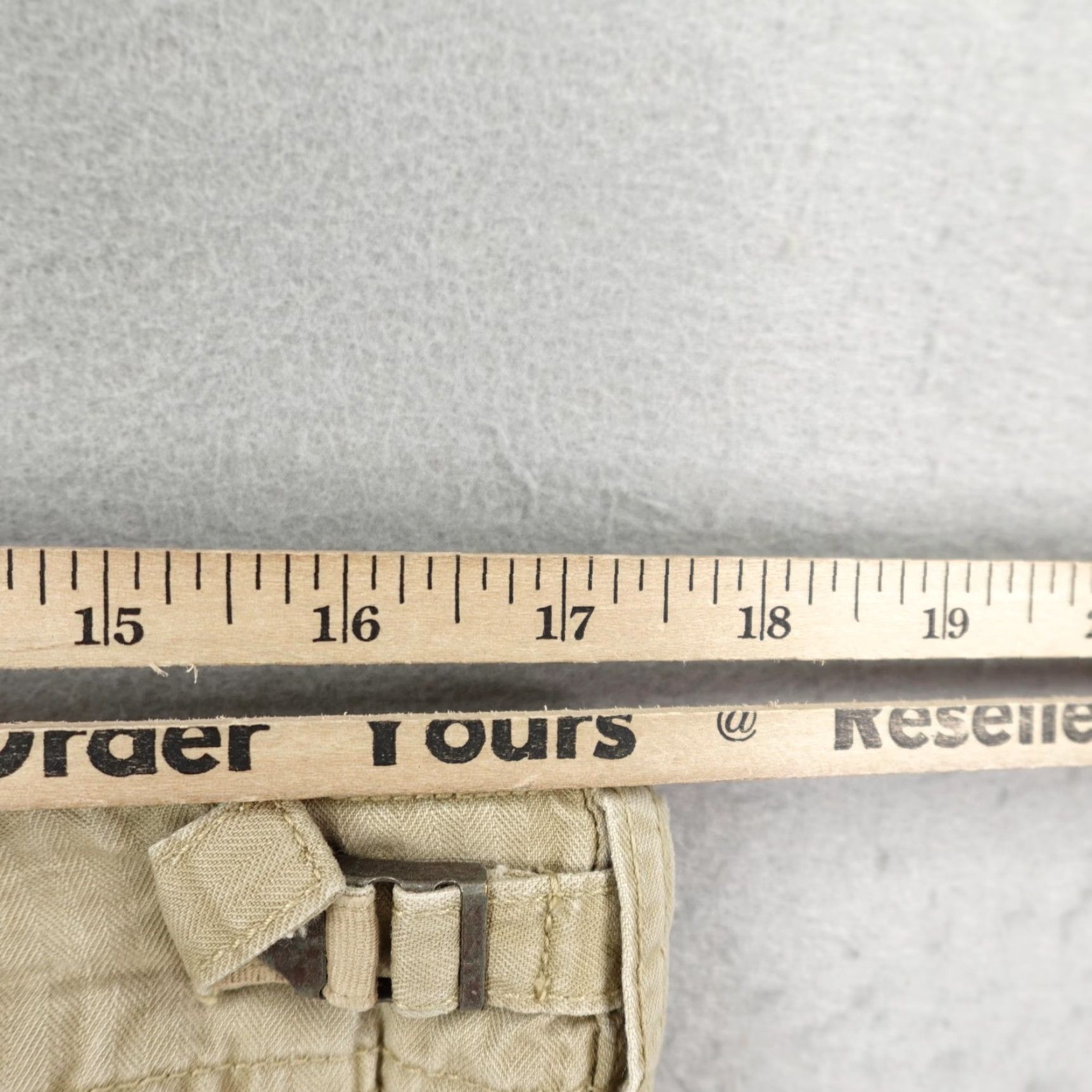 Polo Ralph Lauren VINTAGE Polo Ralph Lauren Shorts Cargo Paratrooper Military Drawstring Mens 34 Beige Outdoor Herringbone Pockets Adjustable Waist 10" Inseam Mens Size US S / EU 44-46 / 1 - 7 Thumbnail