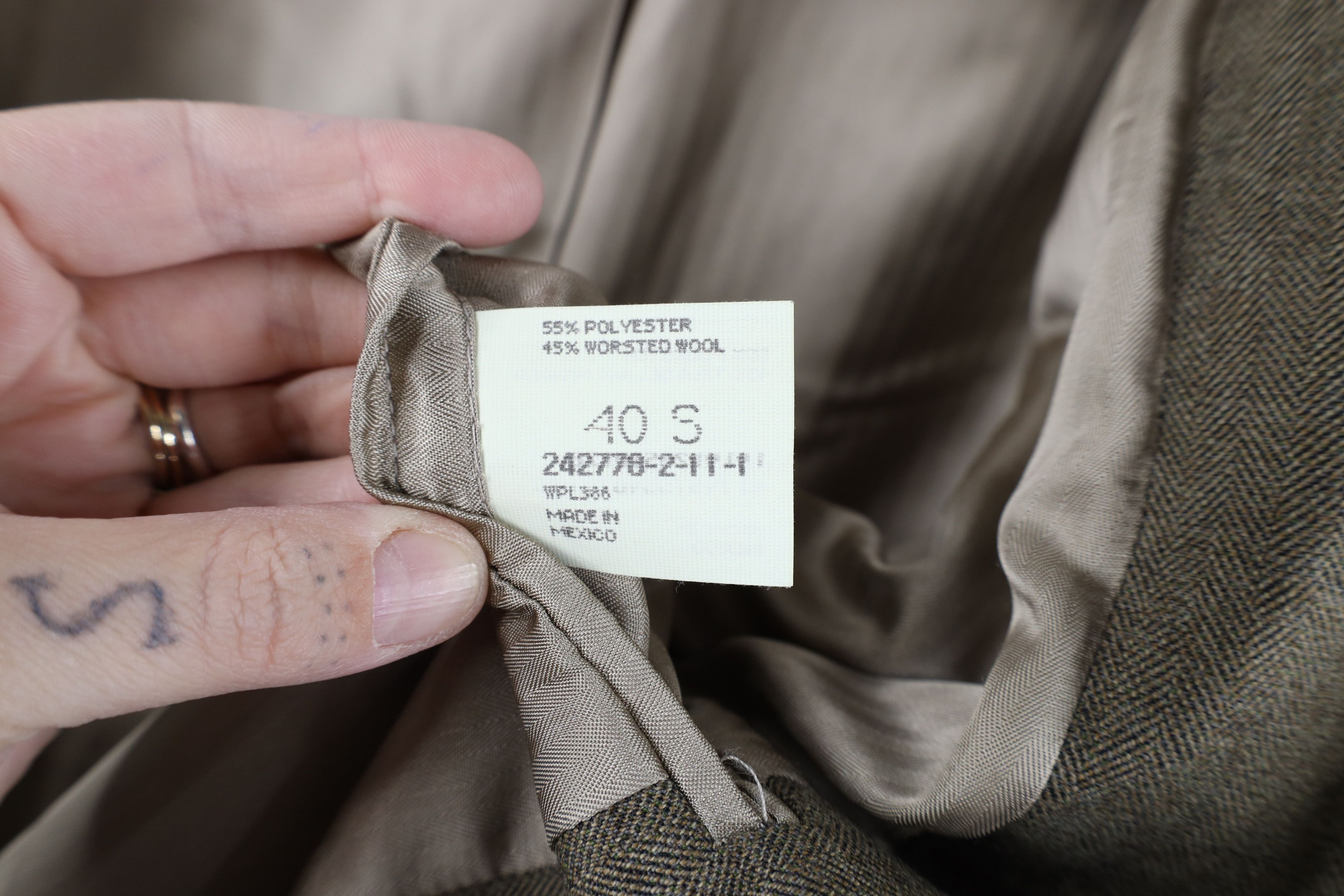 Vintage Vintage 90s Streetwear Herringbone Suit Coat Blazer Jacket Size US XL / EU 56 / 4 - 12 Thumbnail