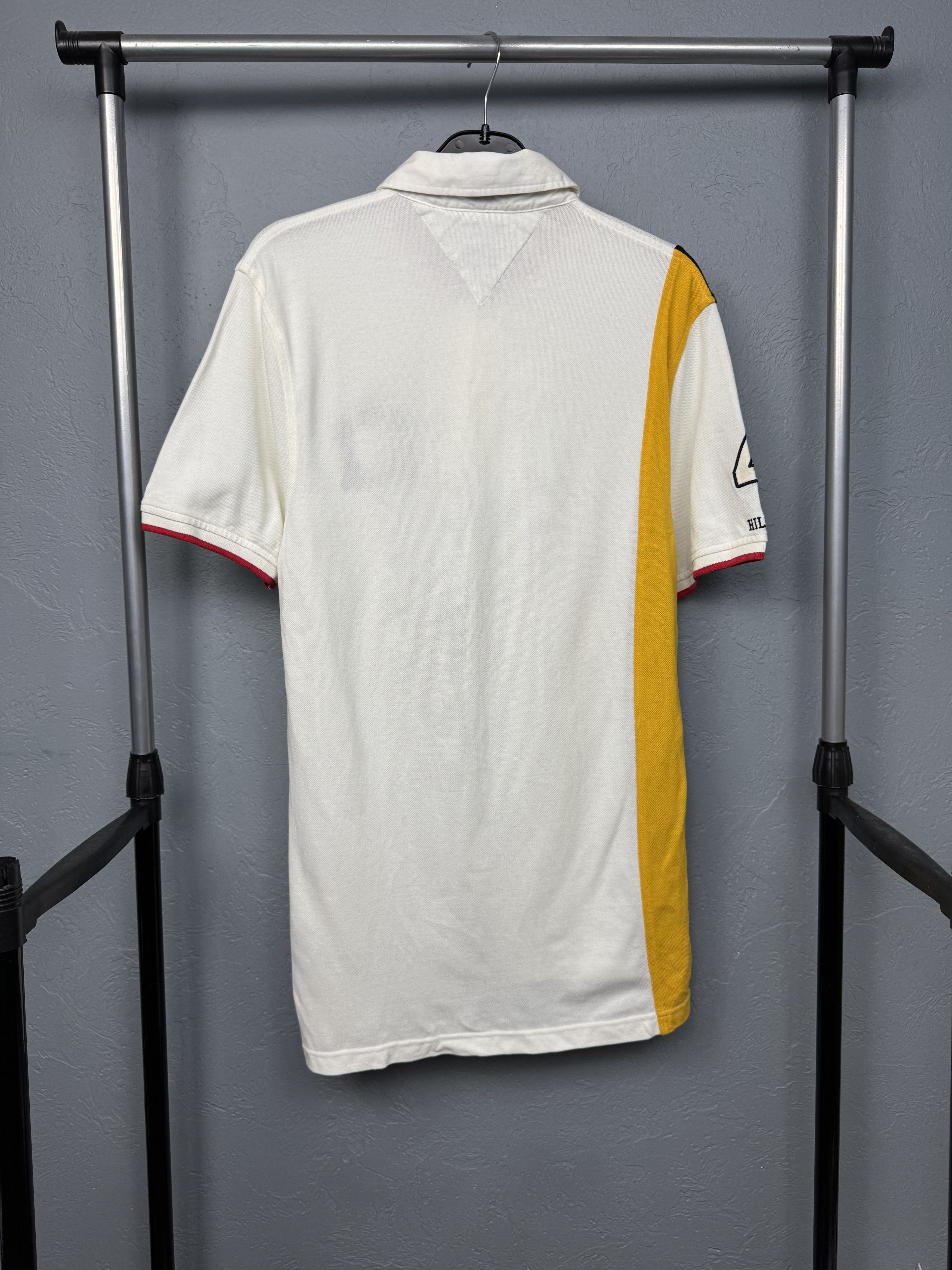 Tommy Hilfiger Tommy Hilfiger Germany Vintage Mens Polo Shirt Size L Size US XL / EU 56 / 4 - 7 Thumbnail