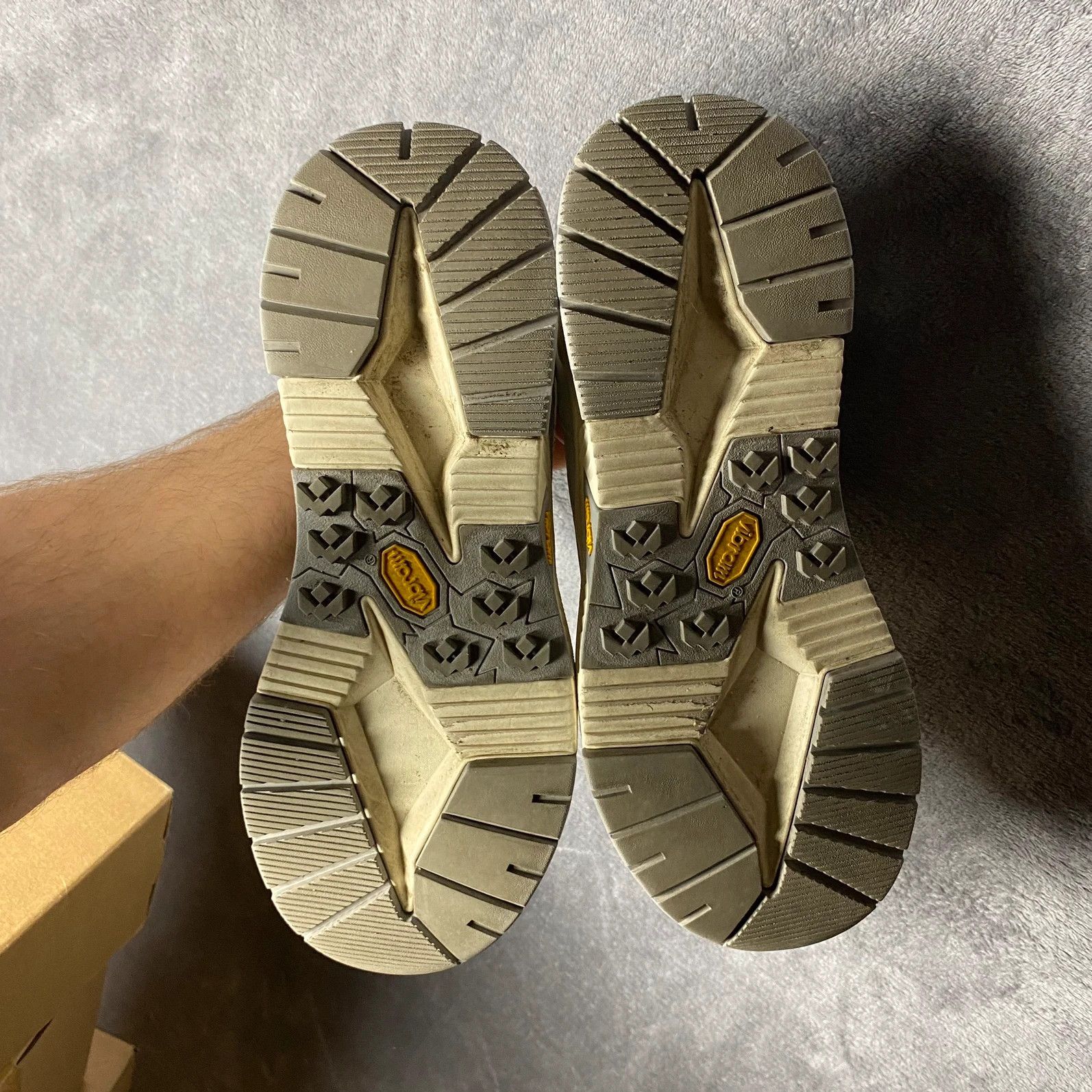 Calvin Klein Calvin Klein Jeans Chunky Runner Vibram Leather mix Size US 10 / EU 43 - 9 Thumbnail