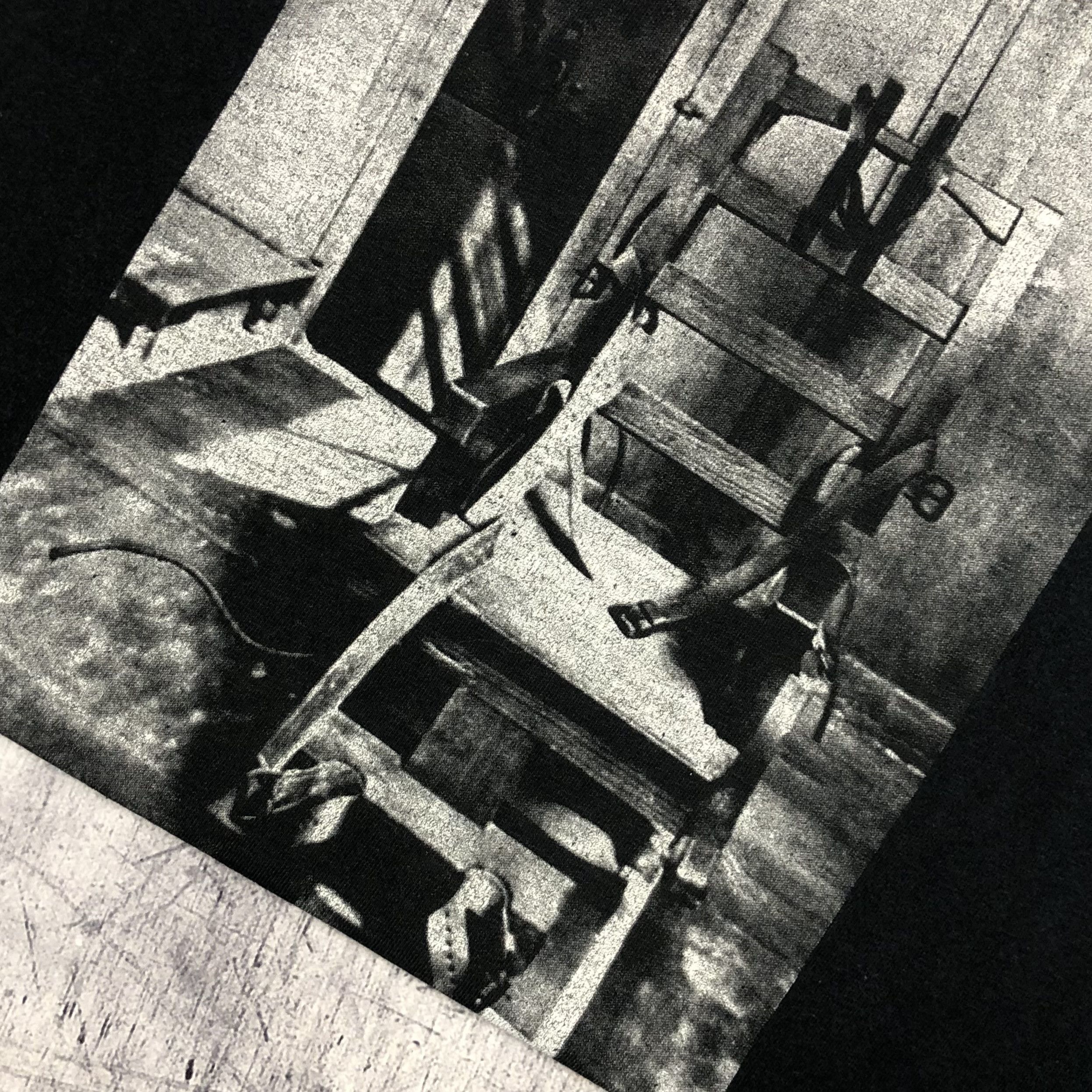 Vintage Electric Chair Torture Tee death row Size US S / EU 44-46 / 1 - 2 Thumbnail