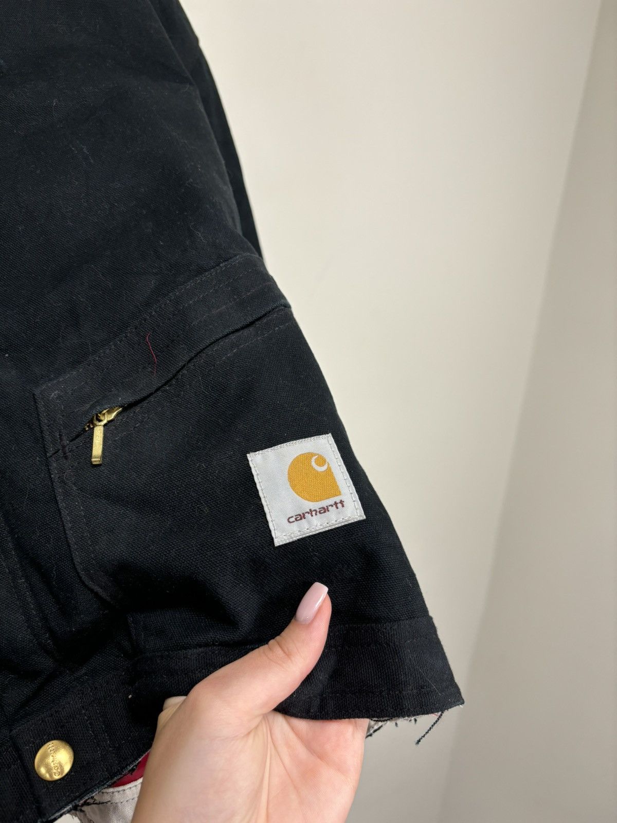 Carhartt Vintage 90s Carhartt USA Zip Pockets Hooded Cropped Jacket Size US L / EU 52-54 / 3 - 6 Thumbnail
