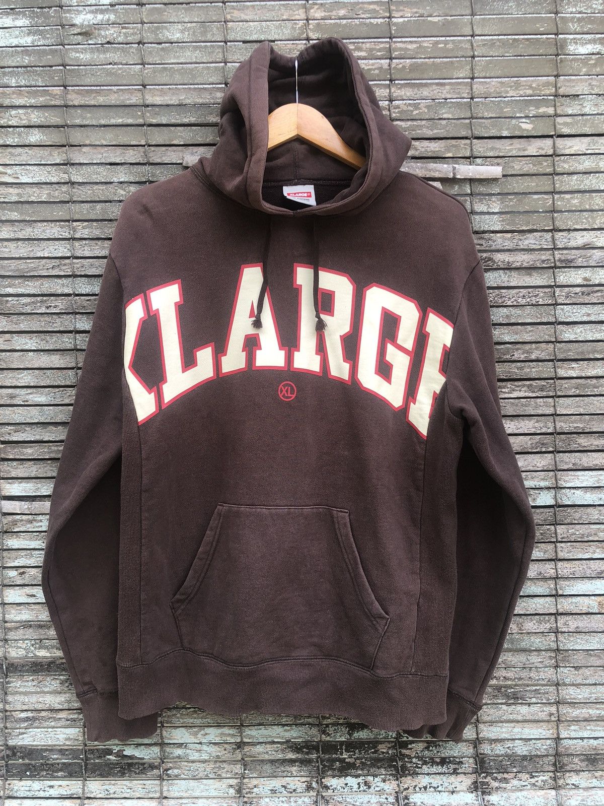 Japanese Brand Vintage Y2K Sunfaded Streetwear XLARGE Big Logo Hoodie Size US L / EU 52-54 / 3 - 1 Thumbnail