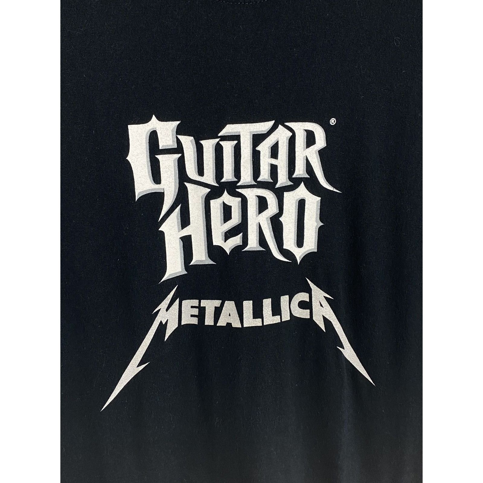 Band Tees 00s Vintage Metallica x Guitar Hero Tour T-Shirt In Black Size US M / EU 48-50 / 2 - 2 Thumbnail
