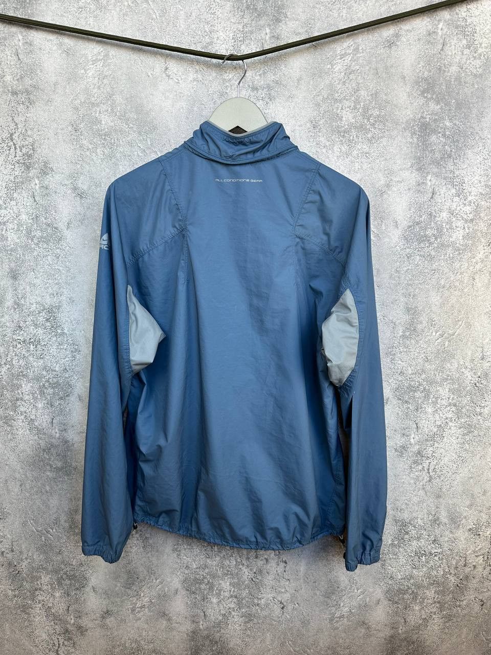 Nike ACG Nike ACG Clima-Fit Lightweight Shell Jacket Vintage Y2K Size US M / EU 48-50 / 2 - 2 Thumbnail