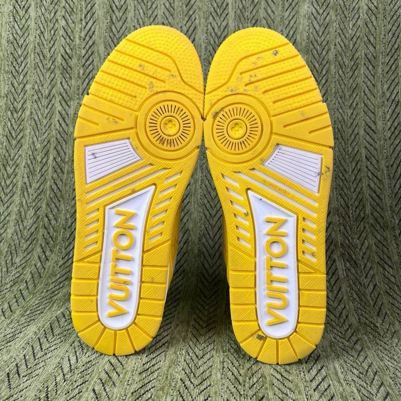 Louis Vuitton Louis Vuitton Fashion Low-Top Sneakers in White Yellow -250 Size US 9.5 / EU 42-43 - 4 Thumbnail