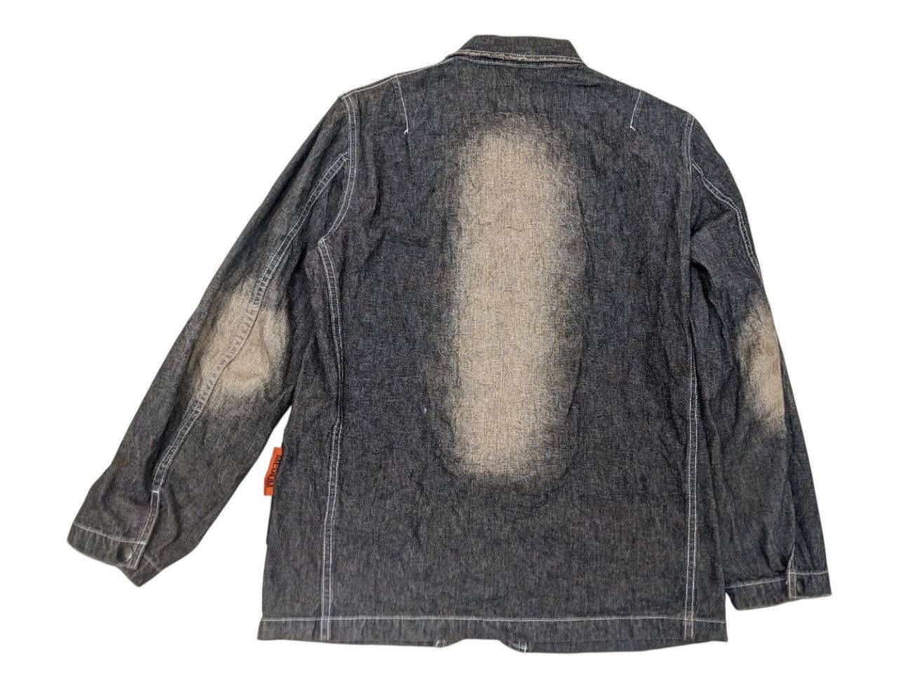 Issey Miyake VINTAGE 291925 HOMME DENIM WORK SUN FADED BUTTON UP SHIRT Size US S / EU 44-46 / 1 - 2 Thumbnail