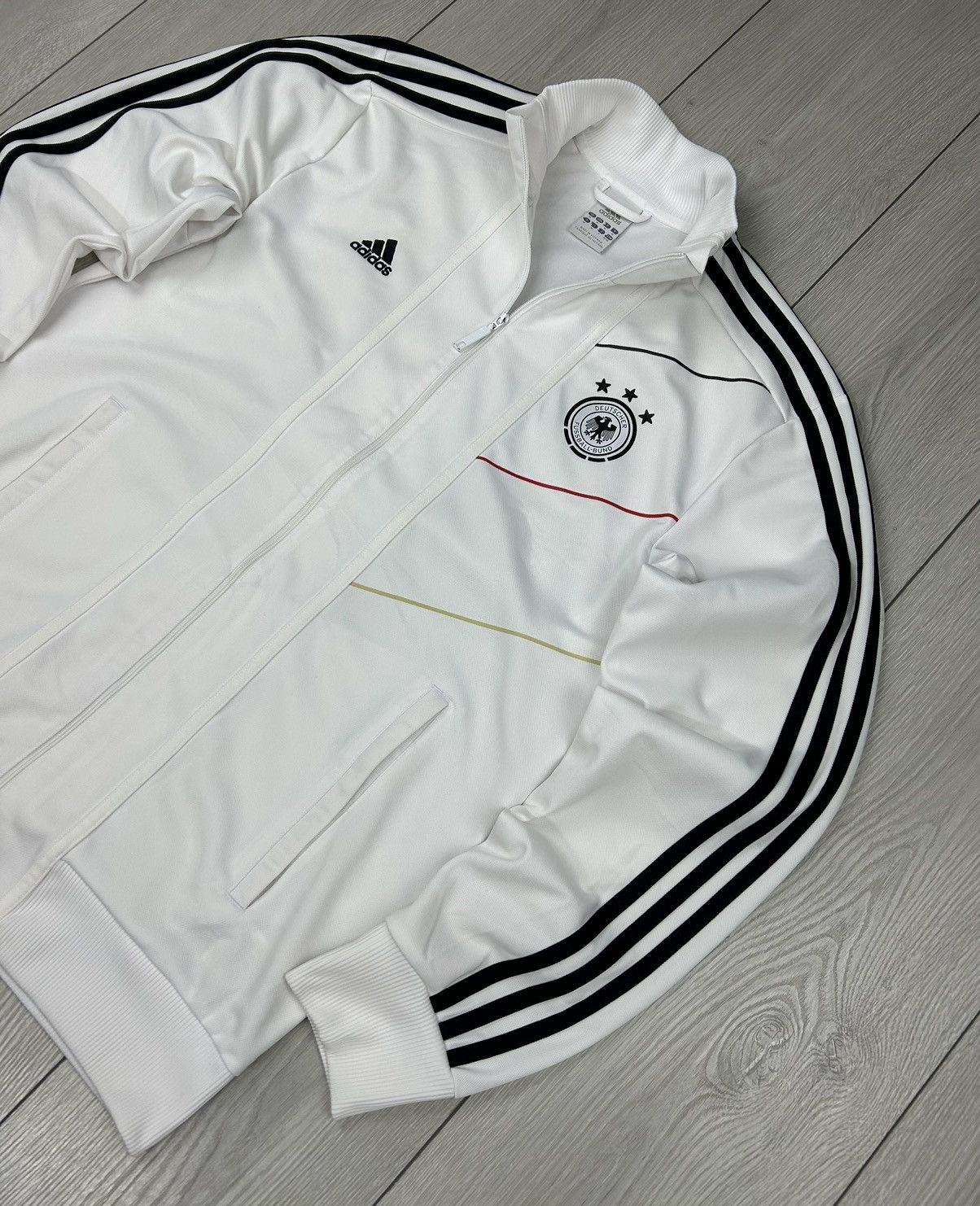 Adidas × Vintage Adidas Vintage Germany Soccer Zip Light Jacket Size M Size US M / EU 48-50 / 2 - 2 Thumbnail