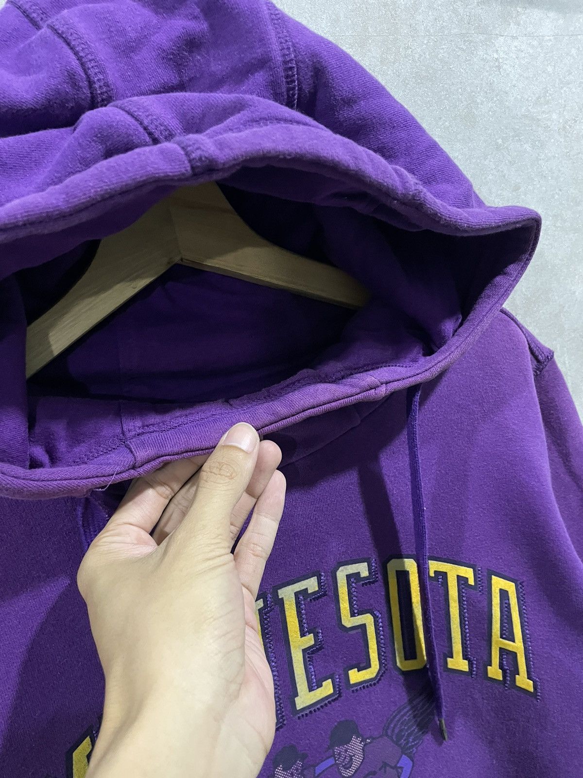 MLB × Vintage Vintage MLB Minnesota Sunfaded Pullover Hoodie Size US M / EU 48-50 / 2 - 7 Thumbnail