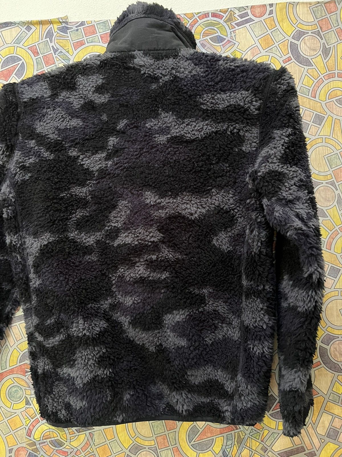 Japanese Brand × Uniqlo Uniqlo Hybrid Down Fleece Jacket Olive Fuzzy Sherpa (GJ31) Size US S / EU 44-46 / 1 - 11 Thumbnail