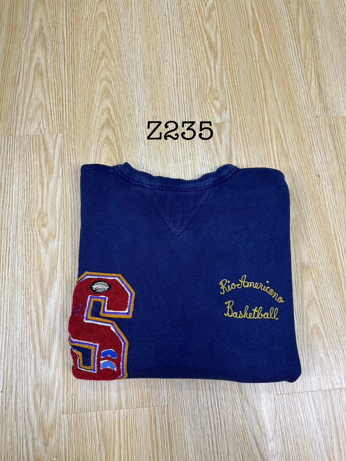 Warehouse Warehouse Sports Equipment Basketball Crewneck Z235 Size US M / EU 48-50 / 2 - 9 Thumbnail