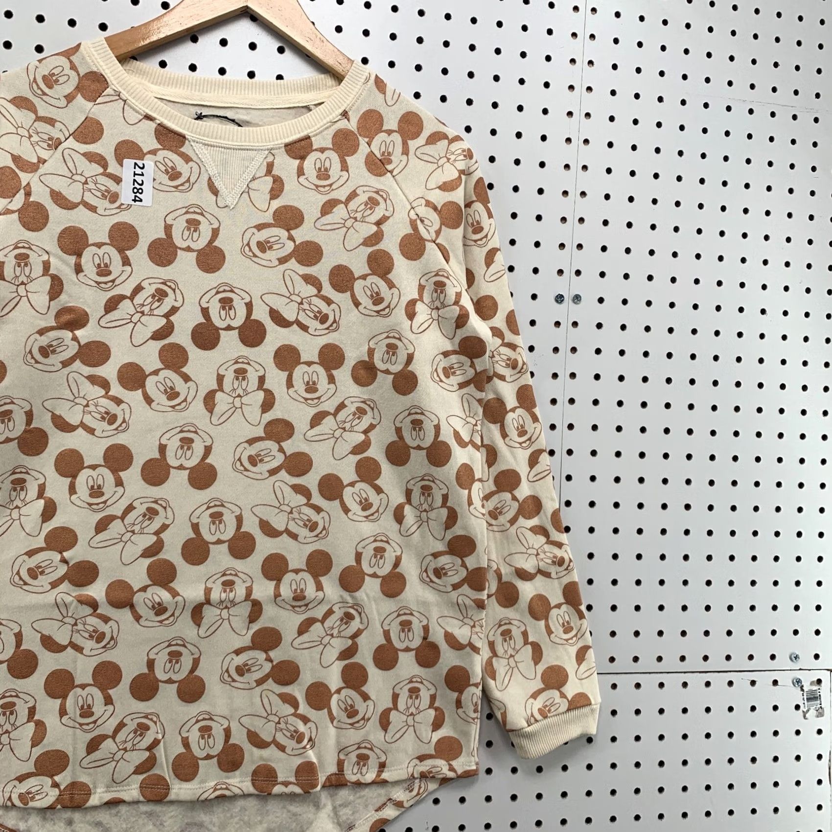Disney Disney Mickey Mouse Shirt Womens Large Beige Long Sleeve All Over Print 20X26 Size L / US 10 / IT 46 - 4 Thumbnail