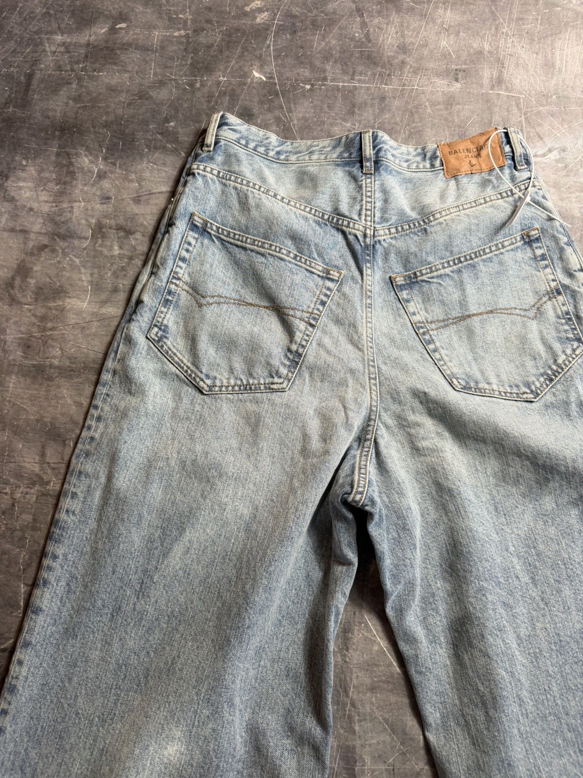 Balenciaga Balenciaga Baggy Jeans in Classic Blue Size US 34 / EU 50 - 5 Thumbnail