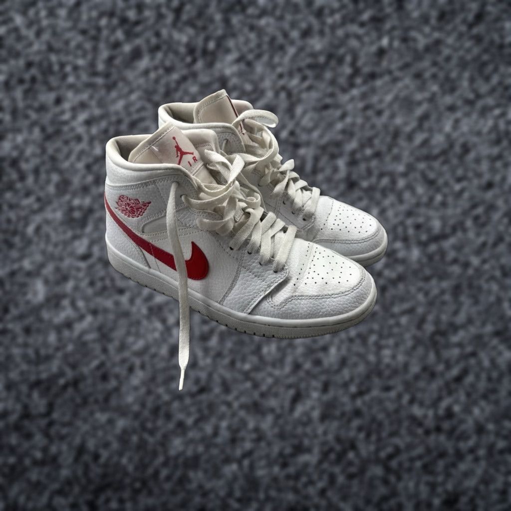 Nike Nike Air Jordan 1 Mid White University Red Retro BQ6472-106 Women Size 7.5 Size US 5 / IT 35 - 1 Thumbnail