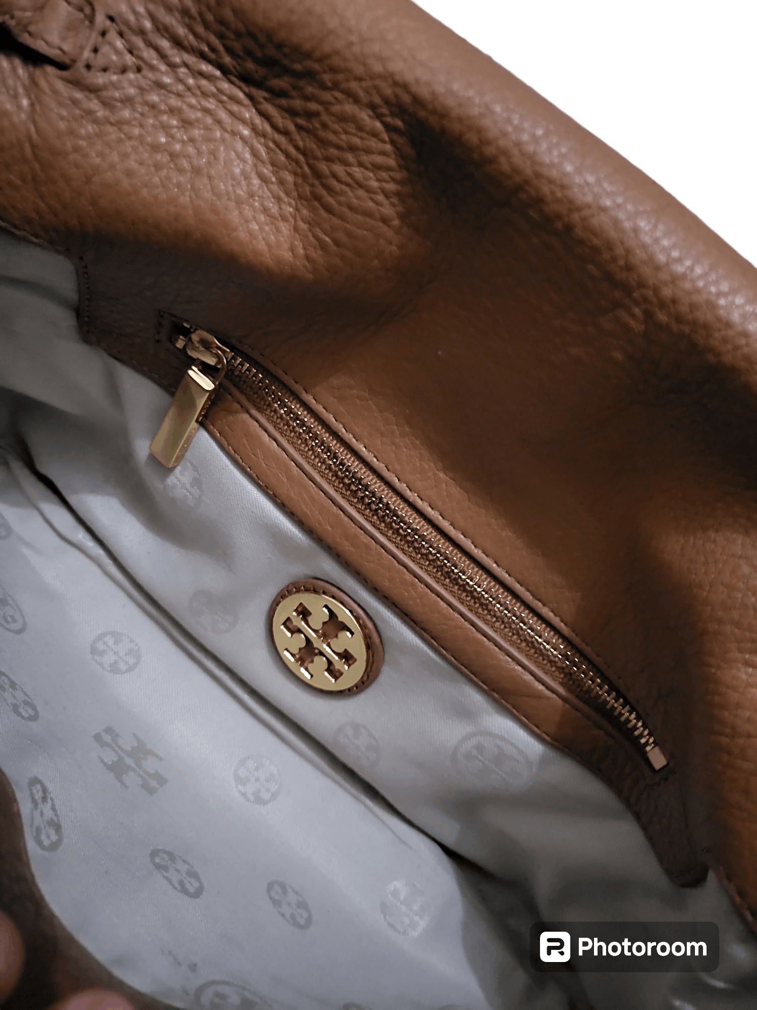 Tory Burch Amanda Tan Brown Clutch Size ONE SIZE - 4 Thumbnail