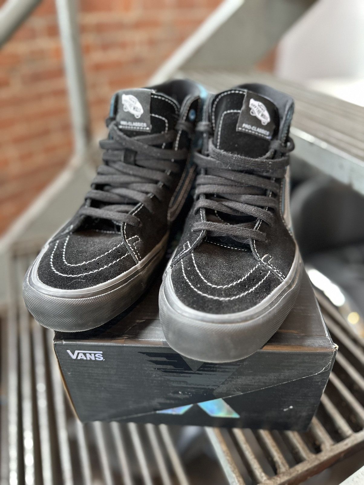 Sci-Fi Fantasy VANS x SciFi Fantasy Half Cab sz 10.5 Size US 10.5 / EU 43-44 - 2 Thumbnail