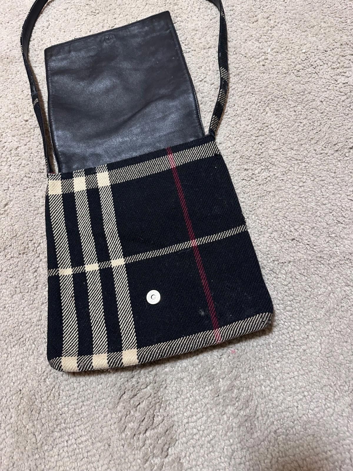 Burberry Burberry Wool crossbody bag Size ONE SIZE - 3 Thumbnail
