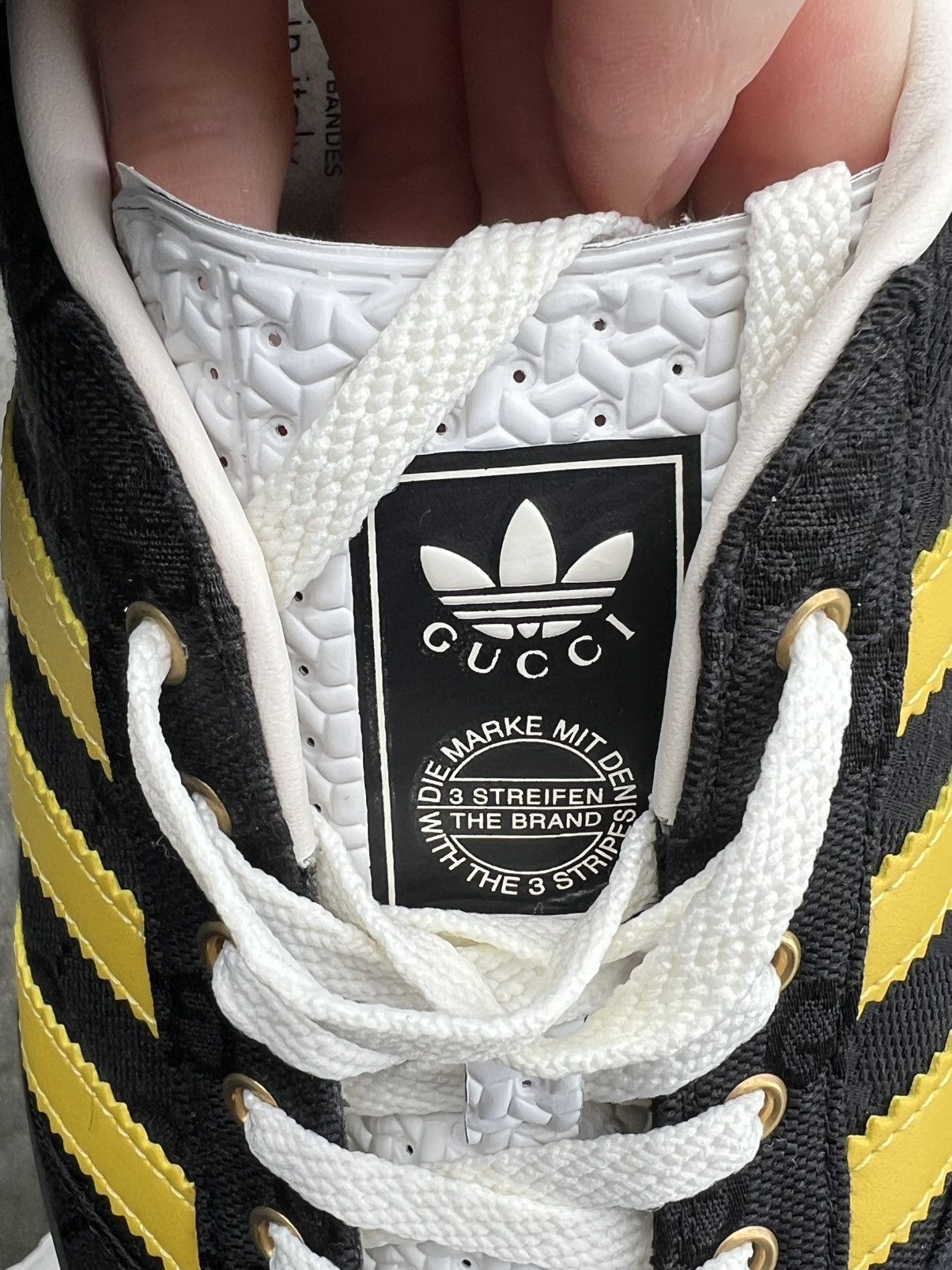 Adidas Adidas x Gucci Gazelle sneakers rare cw Size US 11 / EU 44 - 7 Thumbnail