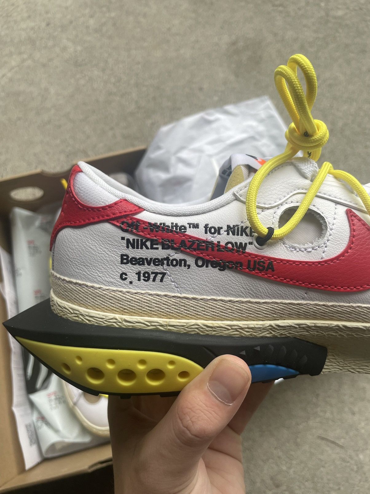 Nike × Off-White Off-White Nike Blaser Low Size US 10.5 / EU 43-44 - 5 Thumbnail