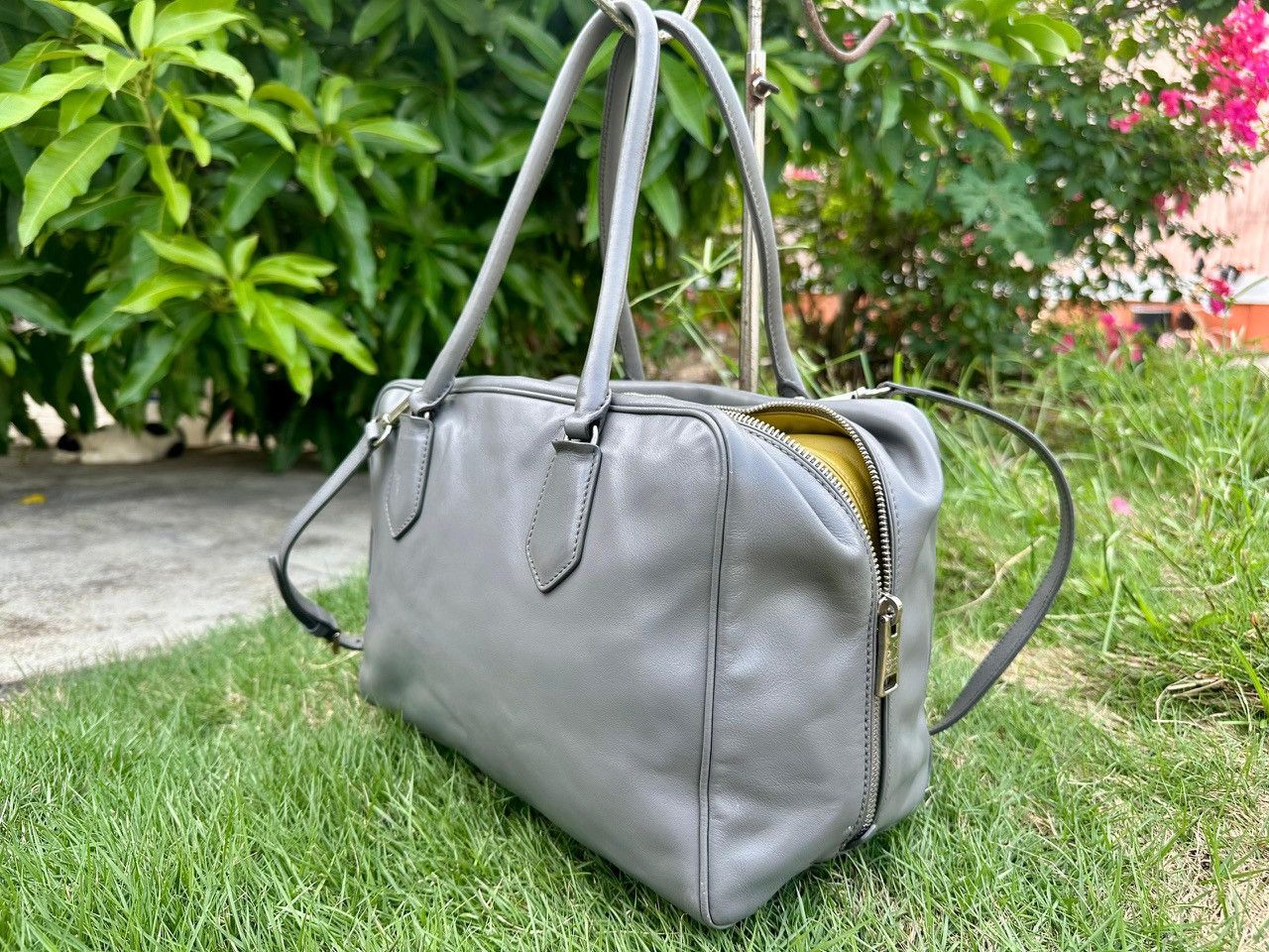 Prada Authentic Prada Soft Calf Leather Inside Bag Size ONE SIZE - 2 Thumbnail