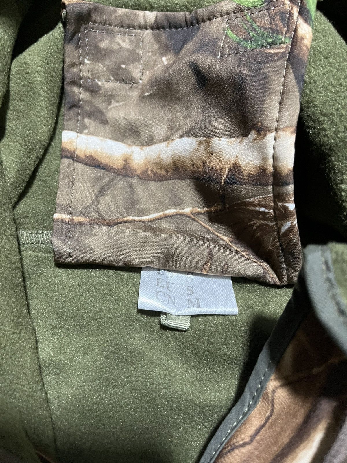 Realtree × Vintage Crazy Y2K Realtree Style Camo Zip-Up Jacket Hoodie Essential Size US L / EU 52-54 / 3 - 9 Thumbnail
