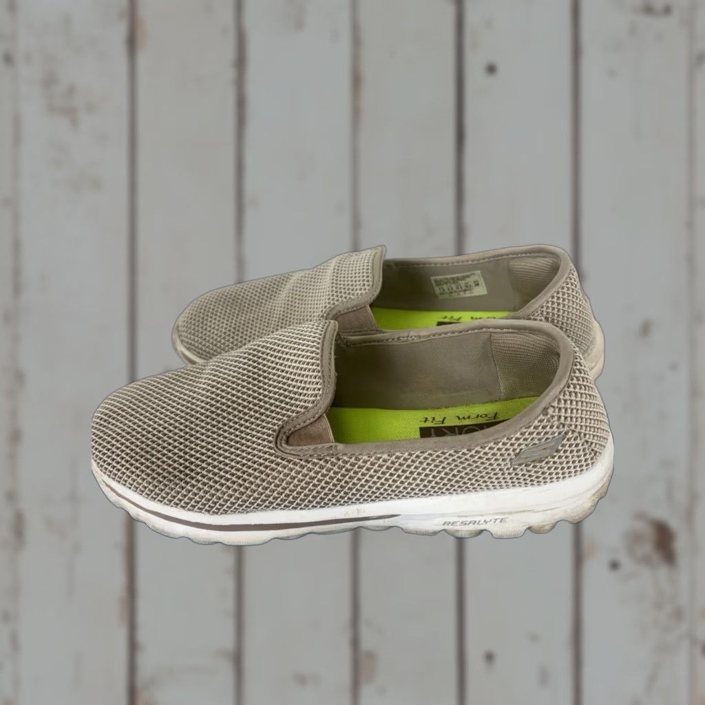 SKECHERS Skechers Slip On Sneakers Womens 7.5M Memory Form Fit Go Walk Dazzle Taupe Beige Footwear Sports Size US 8 / IT 38 - 1 Thumbnail
