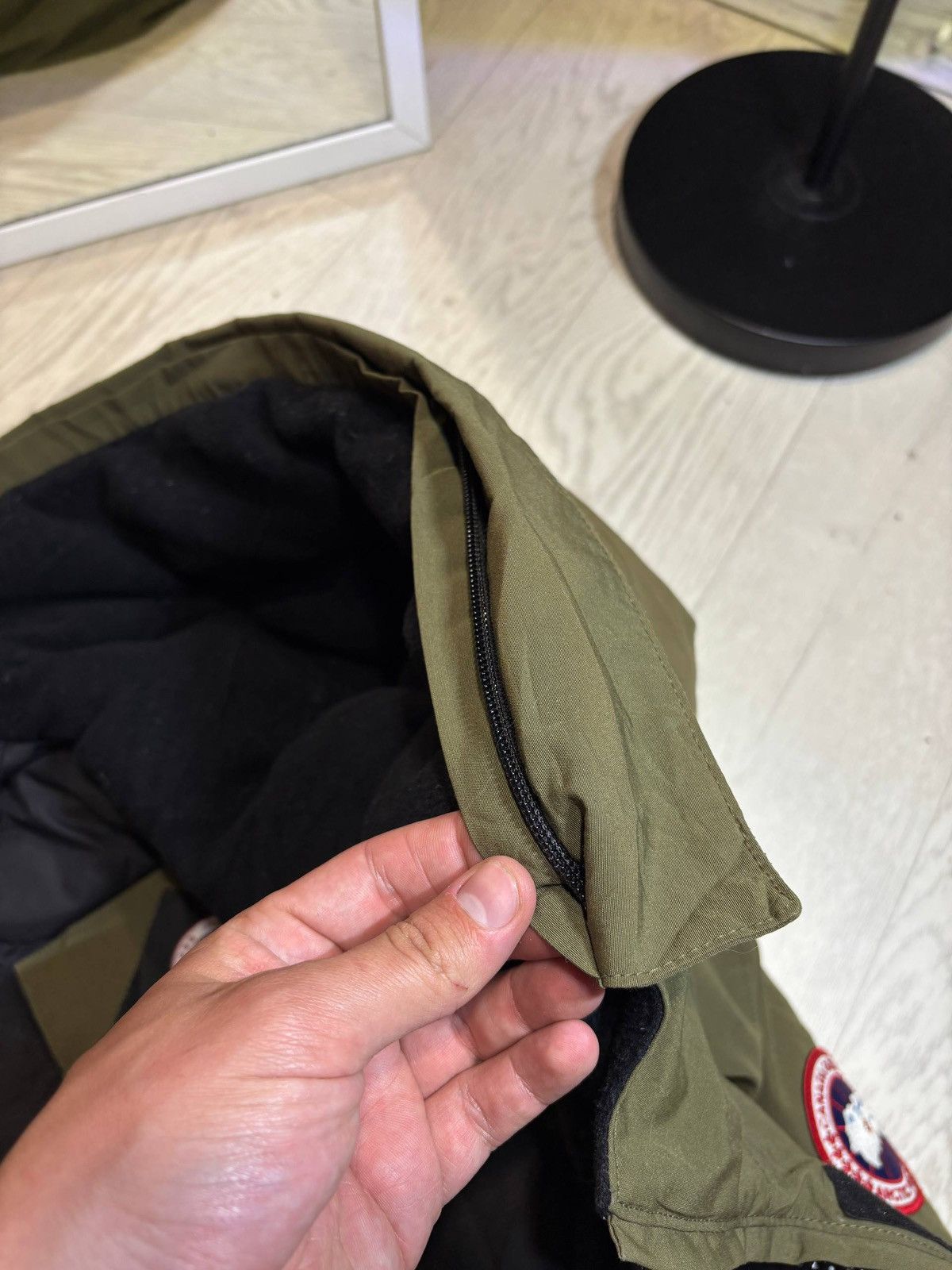 Canada Goose Women’s Canada Goose Victoria Parka Size:M Size M / US 6-8 / IT 42-44 - 17 Thumbnail