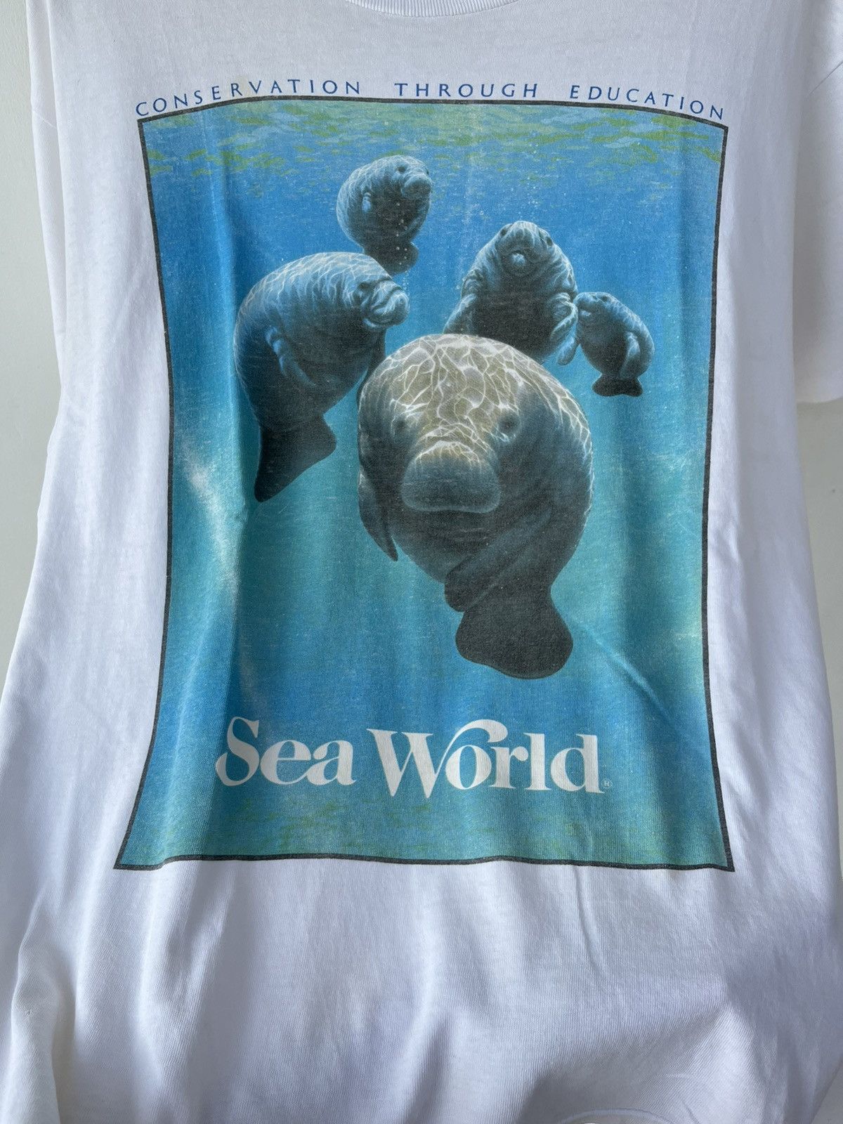 Vintage 80’s Sea World Dugong Dugon Tees Size US L / EU 52-54 / 3 - 2 Thumbnail